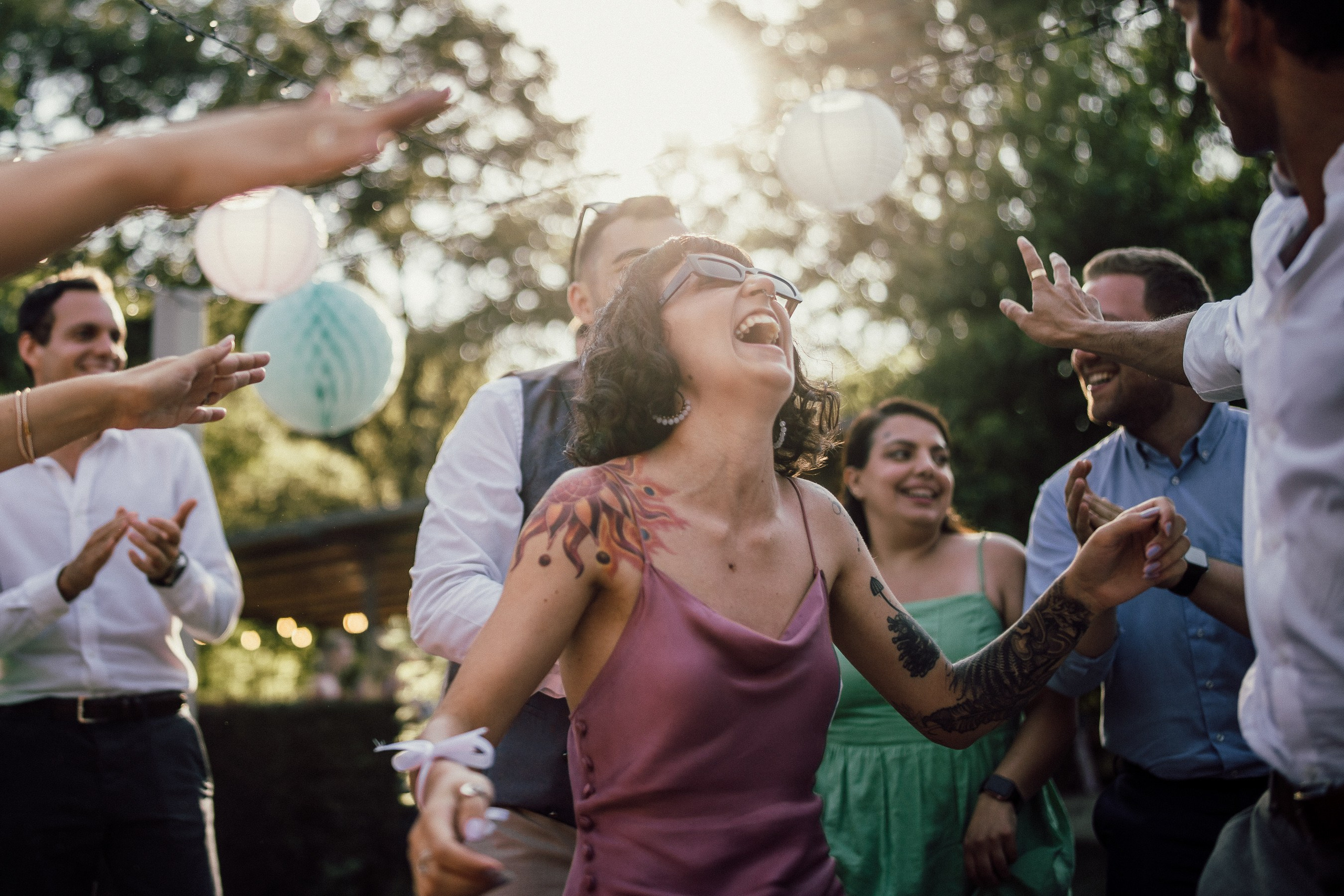 Nunta în aer liber RustiQ Garden - Fotograf Nuntă. Horatiu Fat: Fotograf si Videograf Profesionist Nunta Cluj-Napoca