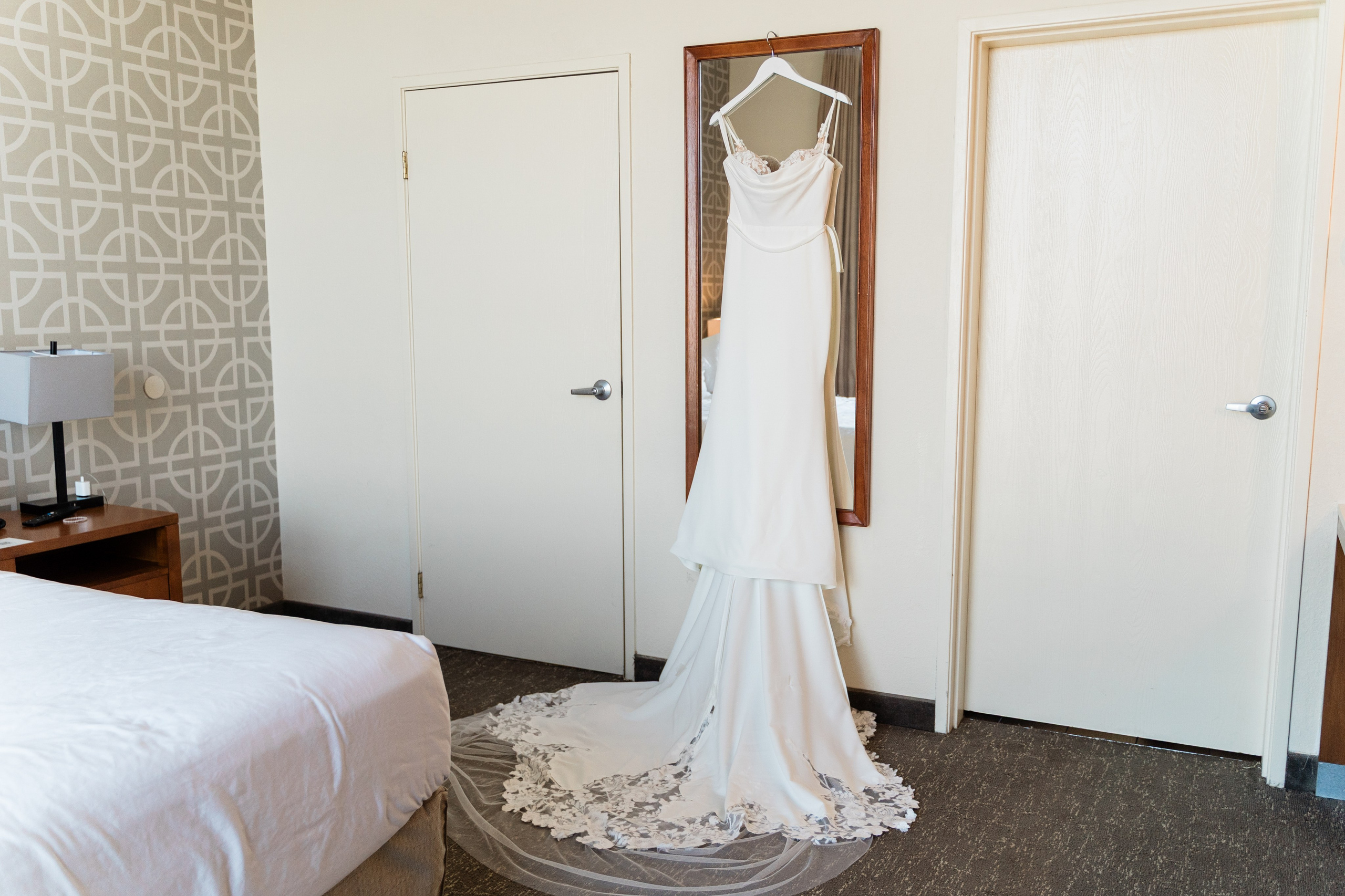 Janelle & Chris. Babich_weddings