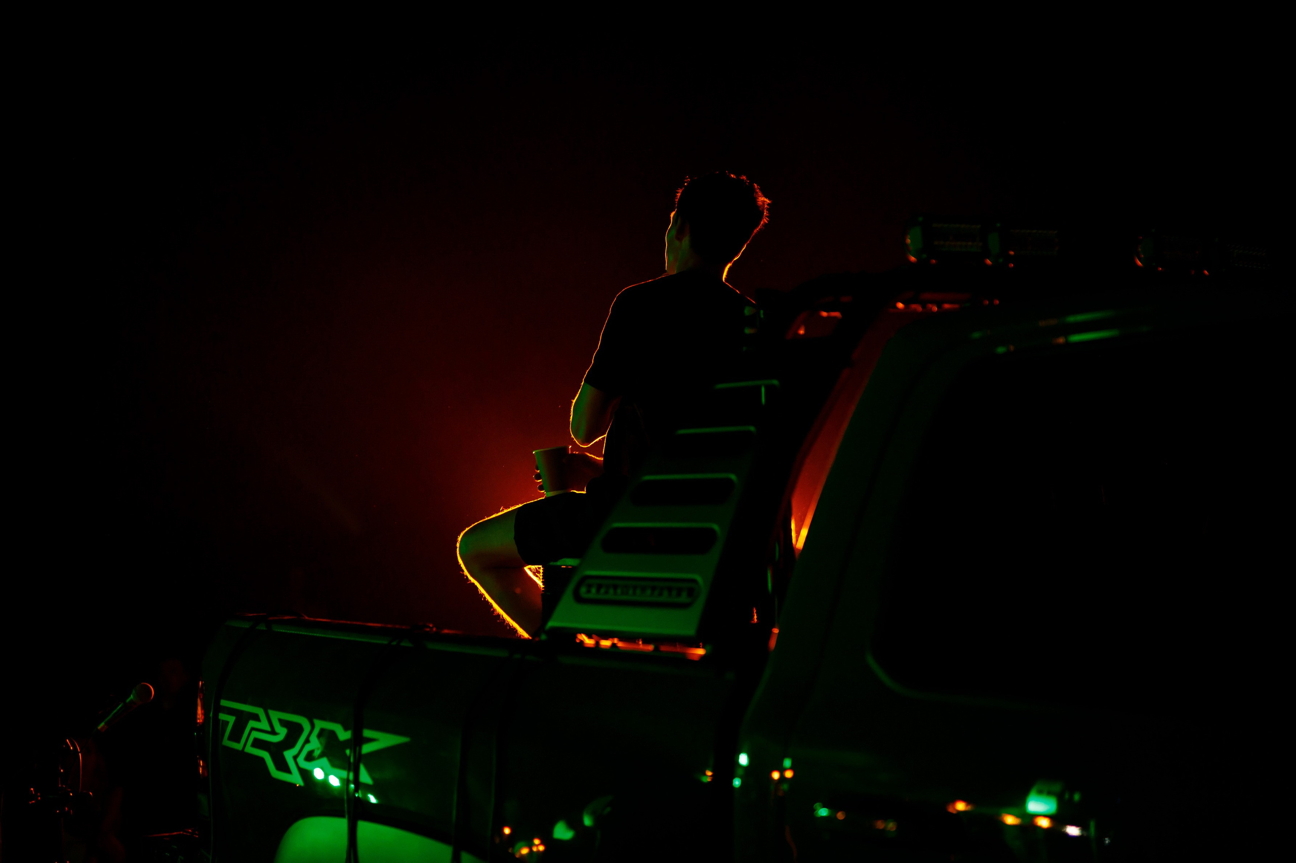 Oleg Torbosov — Meeting with subscribers in the desert. Photographer Anna Curly | Weddings and Events in Dubai