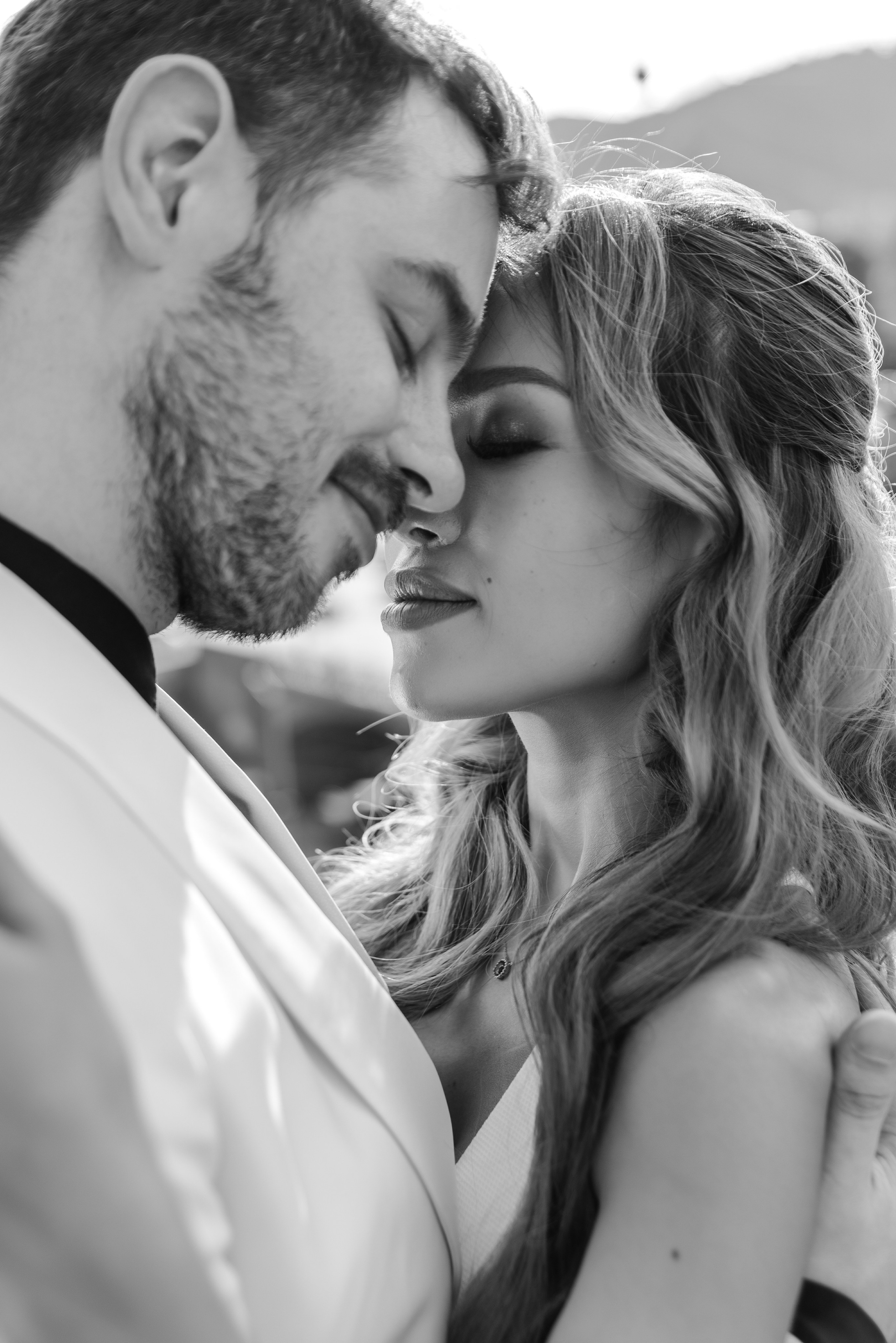 Wedding Photographer for Philippines Couples in Georgia. Destination Wedding Photographers in Georgia, Armenia. Maks Kovalenko and Lara Tatosyan. Wedding videographer