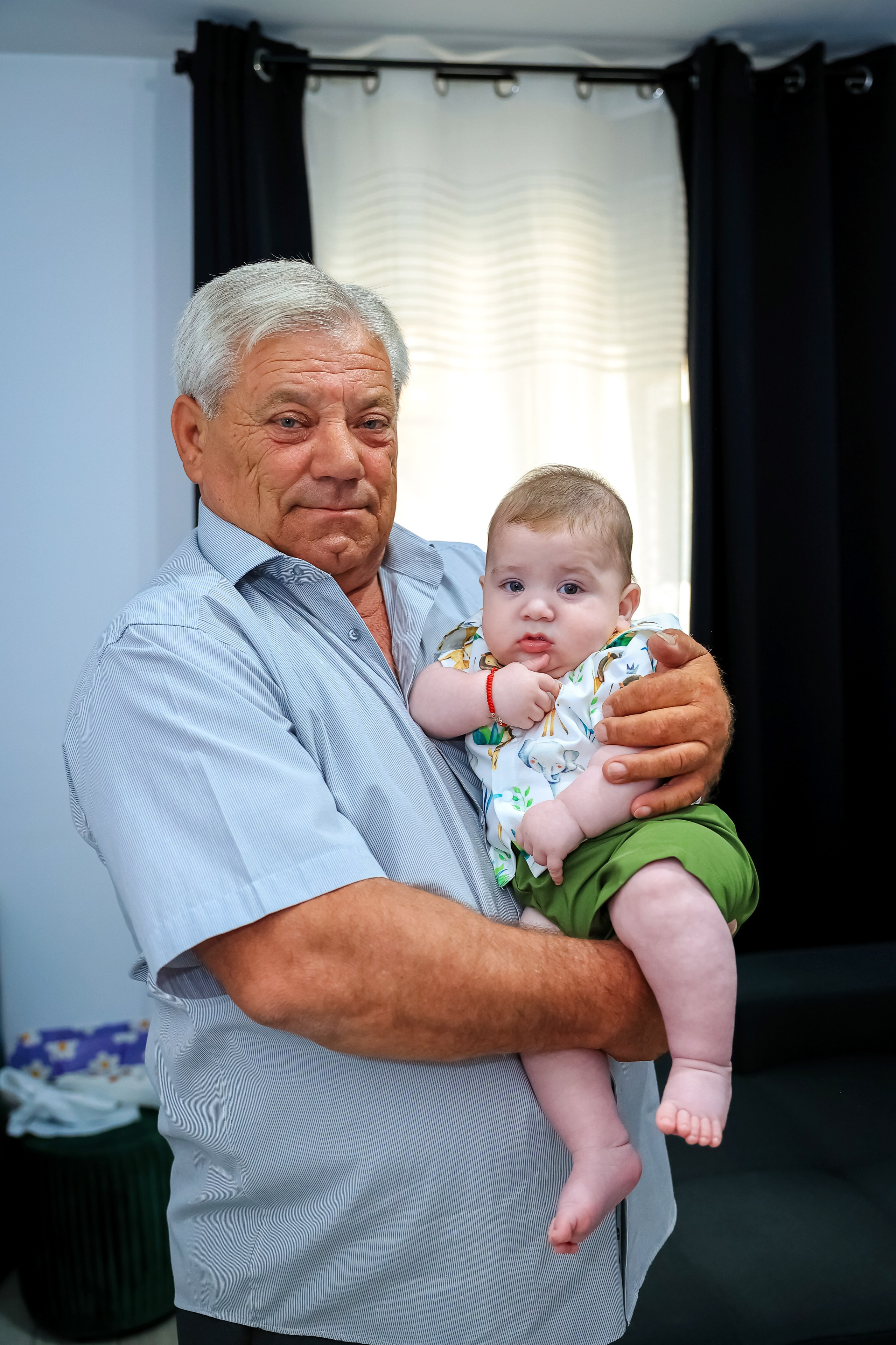 Andrei Damian. Moments By Gub