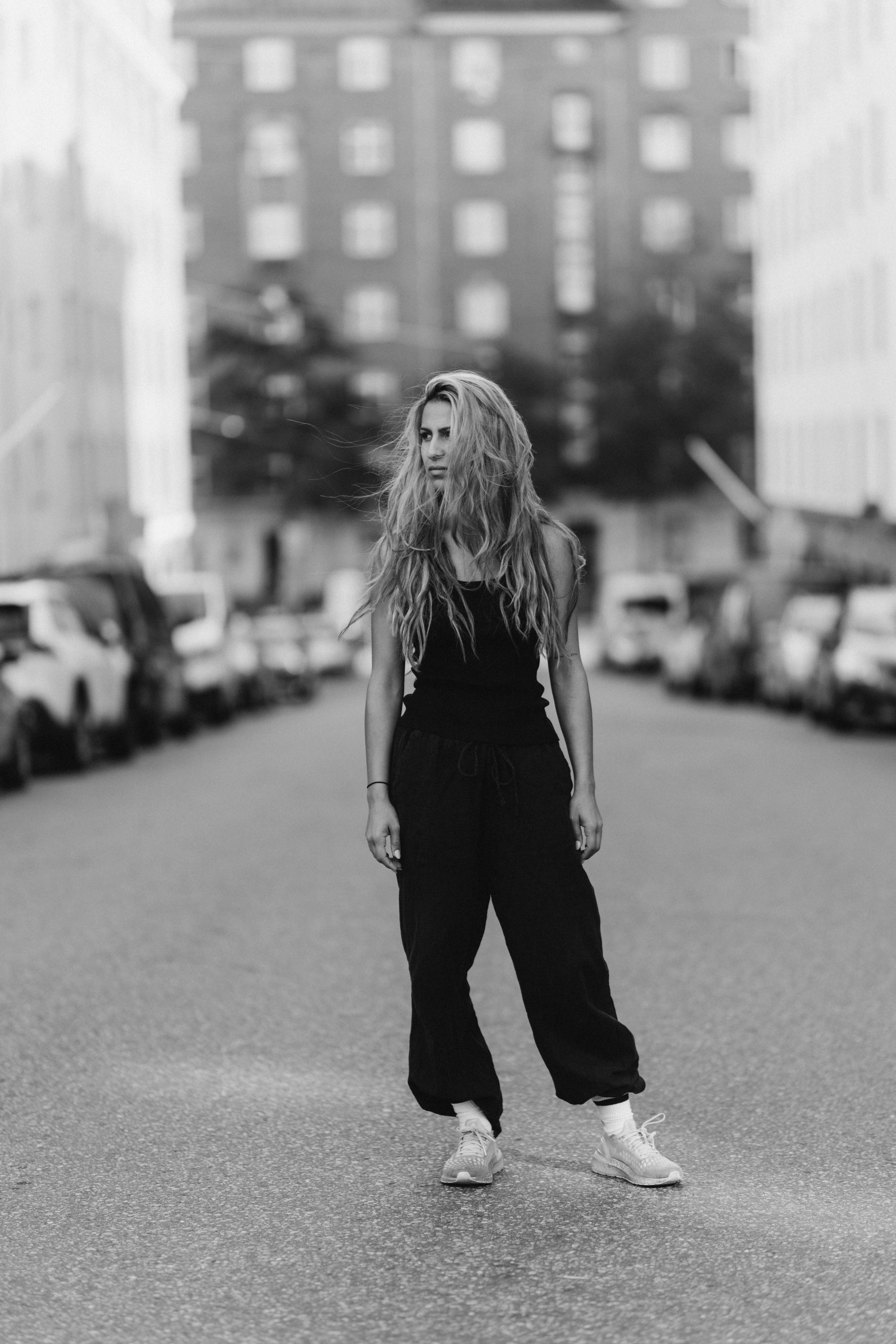 Mitra. Wedding and potrait photographer in Helsinki Vickan O