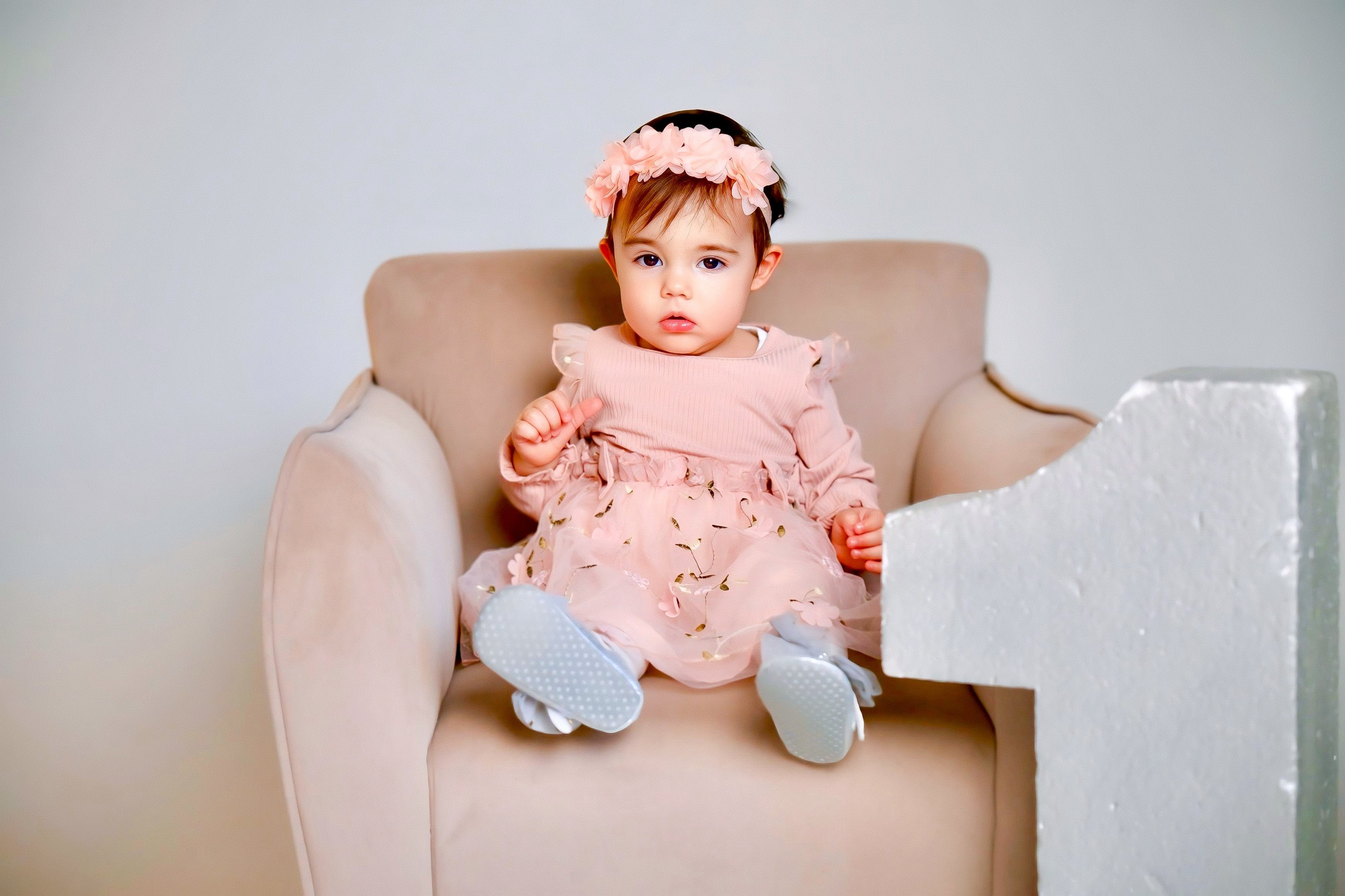 Familie. Fotograf al tainelor bisericești – Alina Fetu