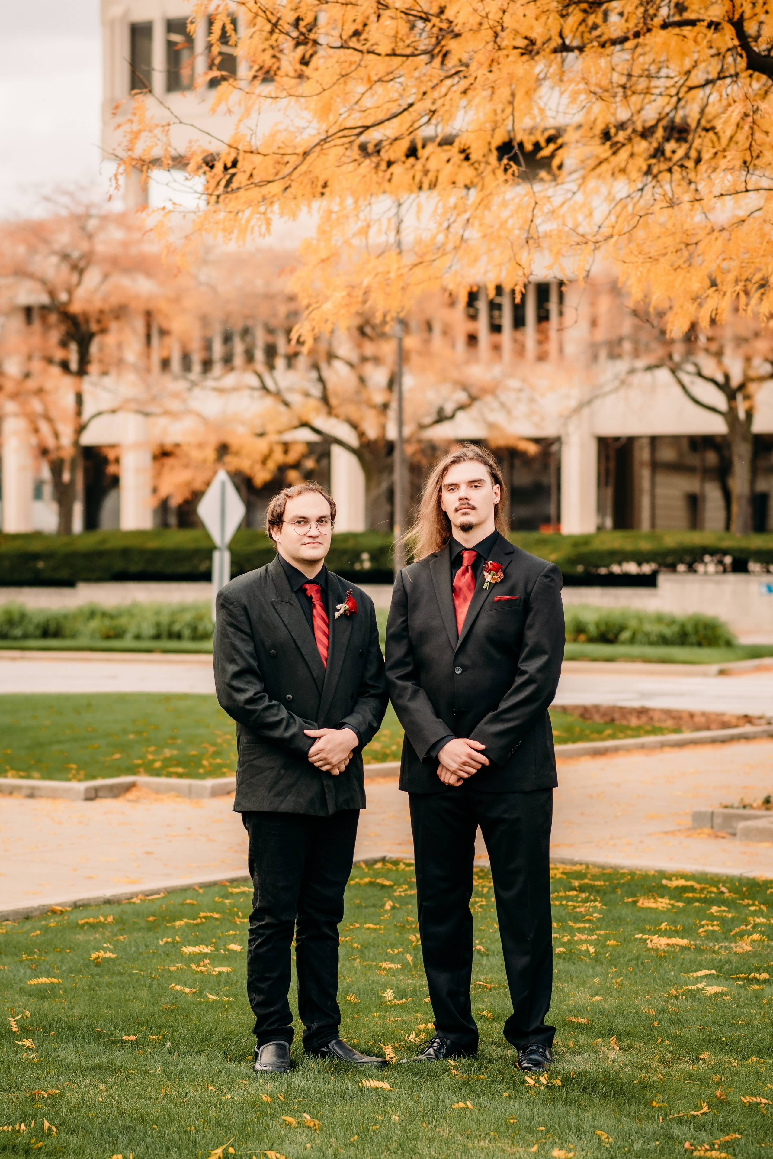 Bold & Dramatic Wedding at The Paper Mill on The Landing | Fort Wayne Wedding Photographer. Alexandria Danielle Photography | Fort Wayne & Indianapolis Wedding Photographer
