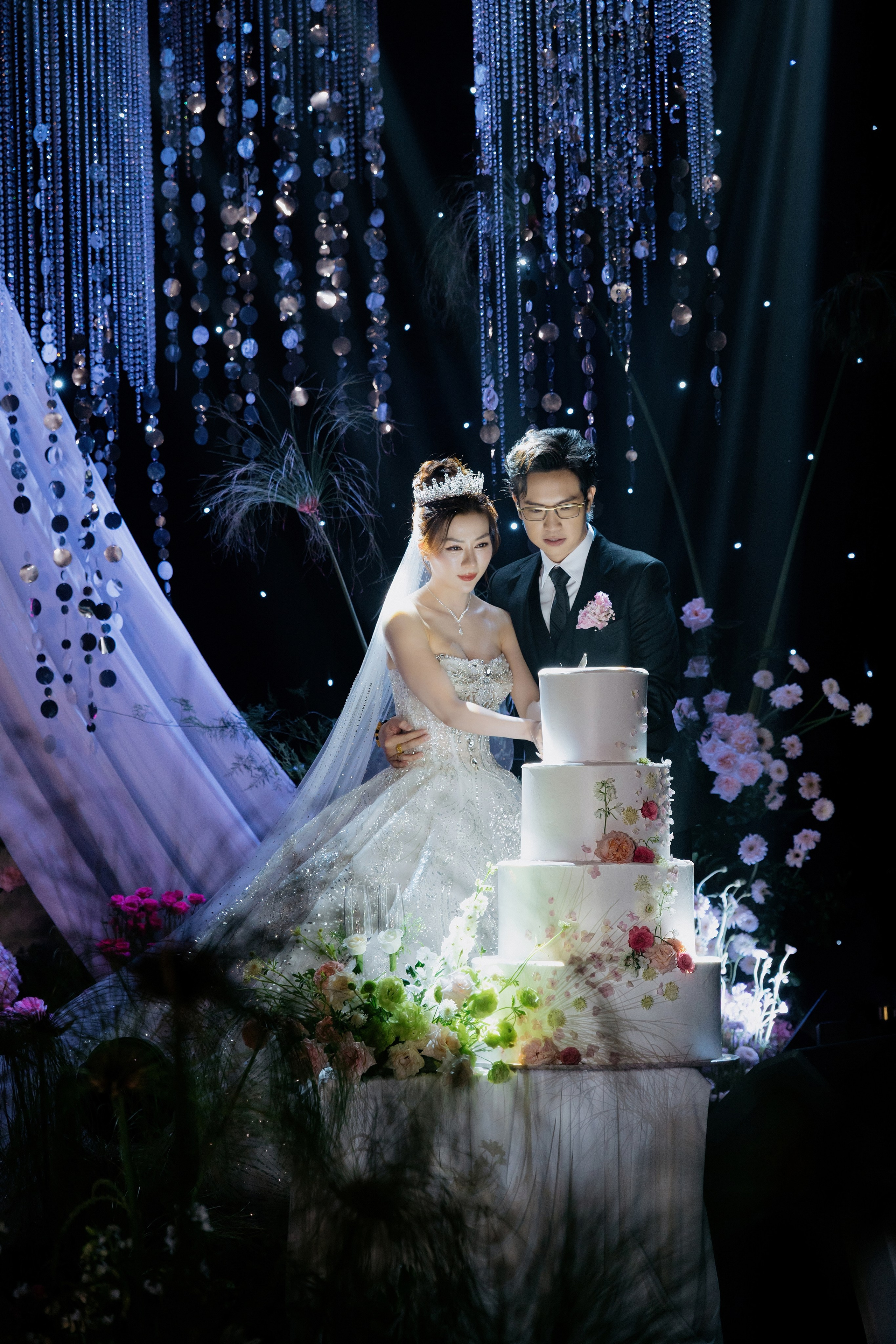 Nicholas & KimThanh / GemCenter 24.05.2026. Nhiếp ảnh gia đám cưới hàng đầu tại Thành Phố Hồ Chí Minh