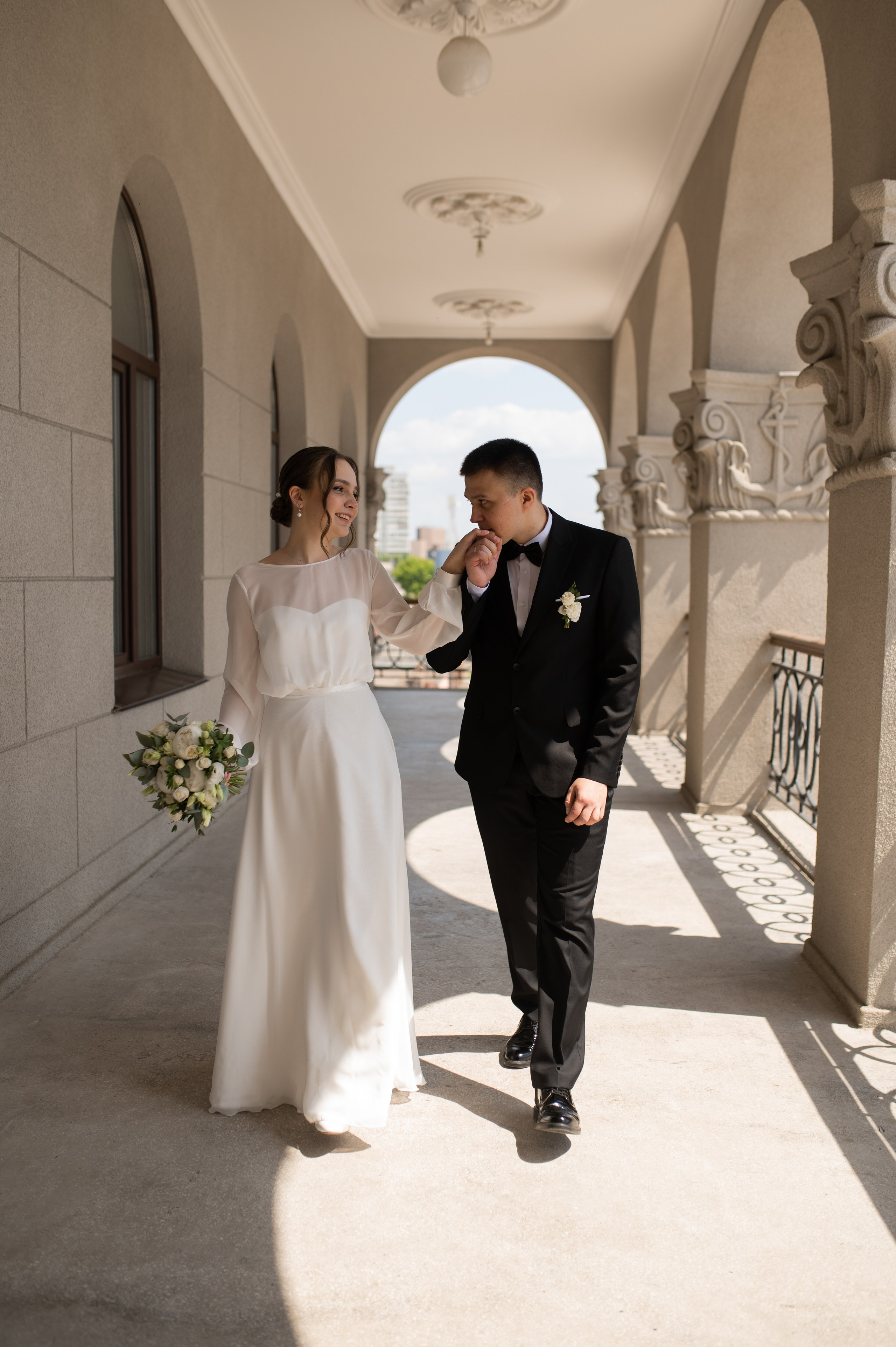 Smile. Wedding and commercial photographer