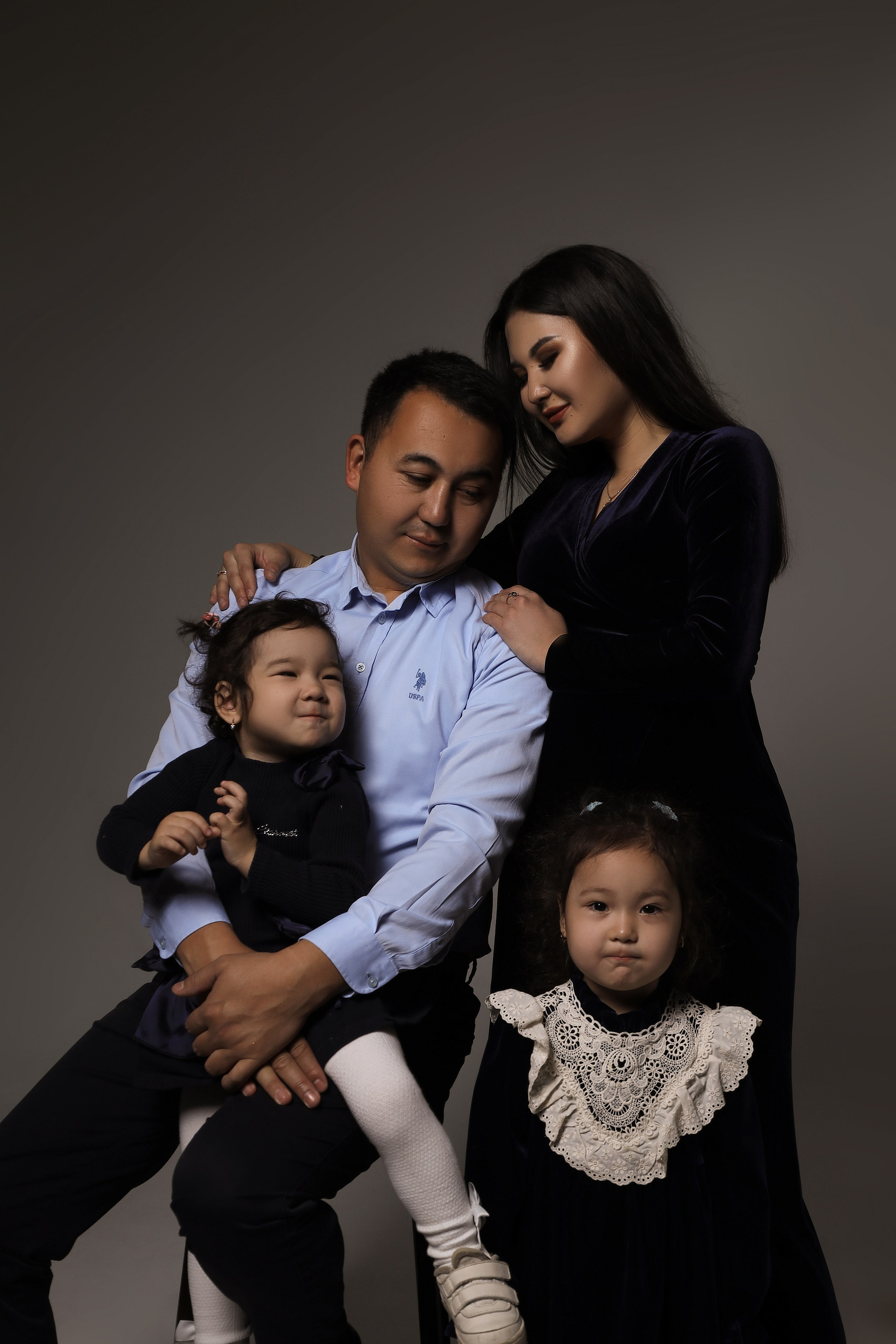 Семья. Ellaya.ph