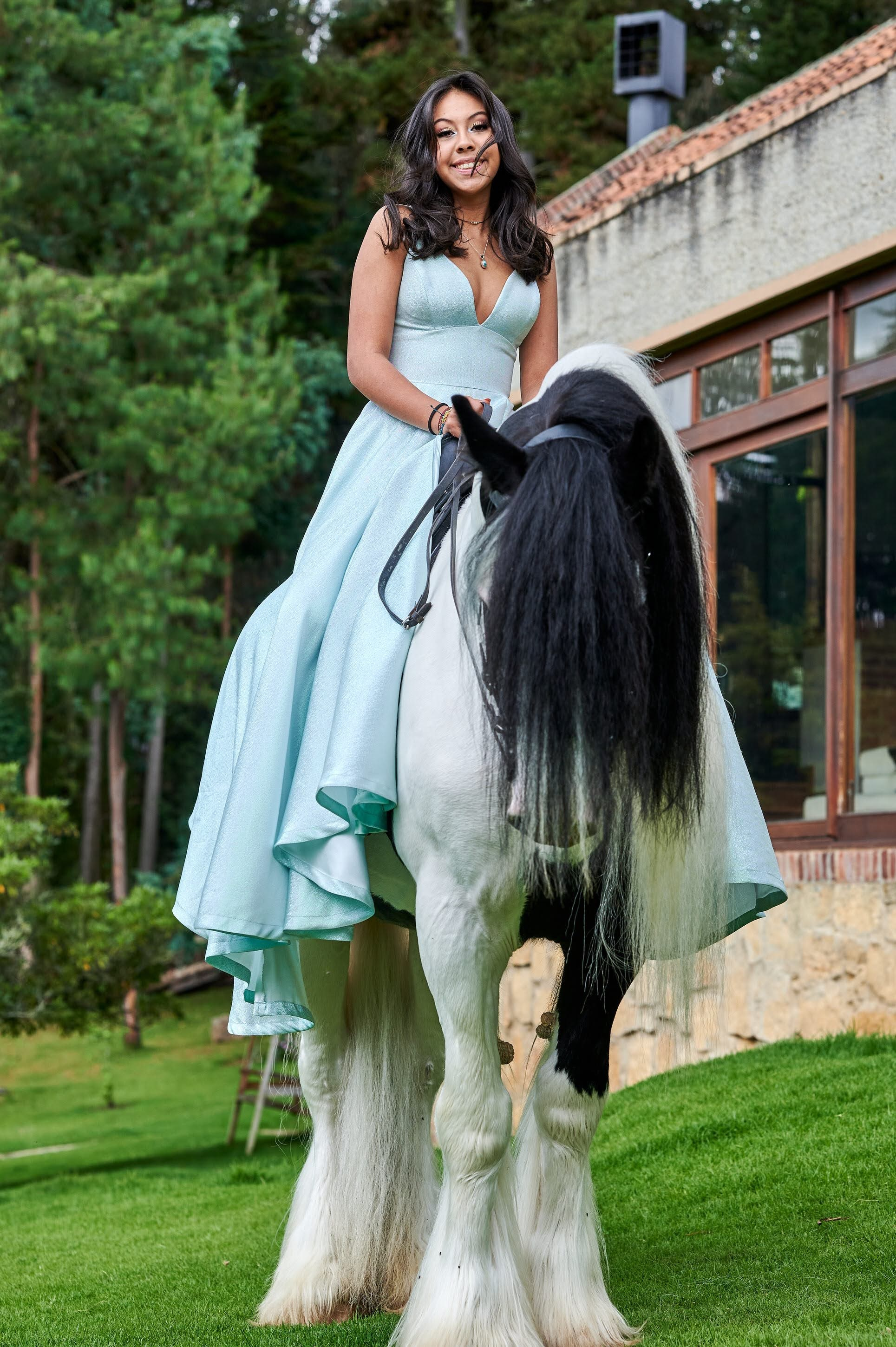 Mis 15 | Sesiones de Fotografía Modernas. Wedding Photography & Videography by ZZ Hendrick | Capturing Your Love Story in Colombia & USA