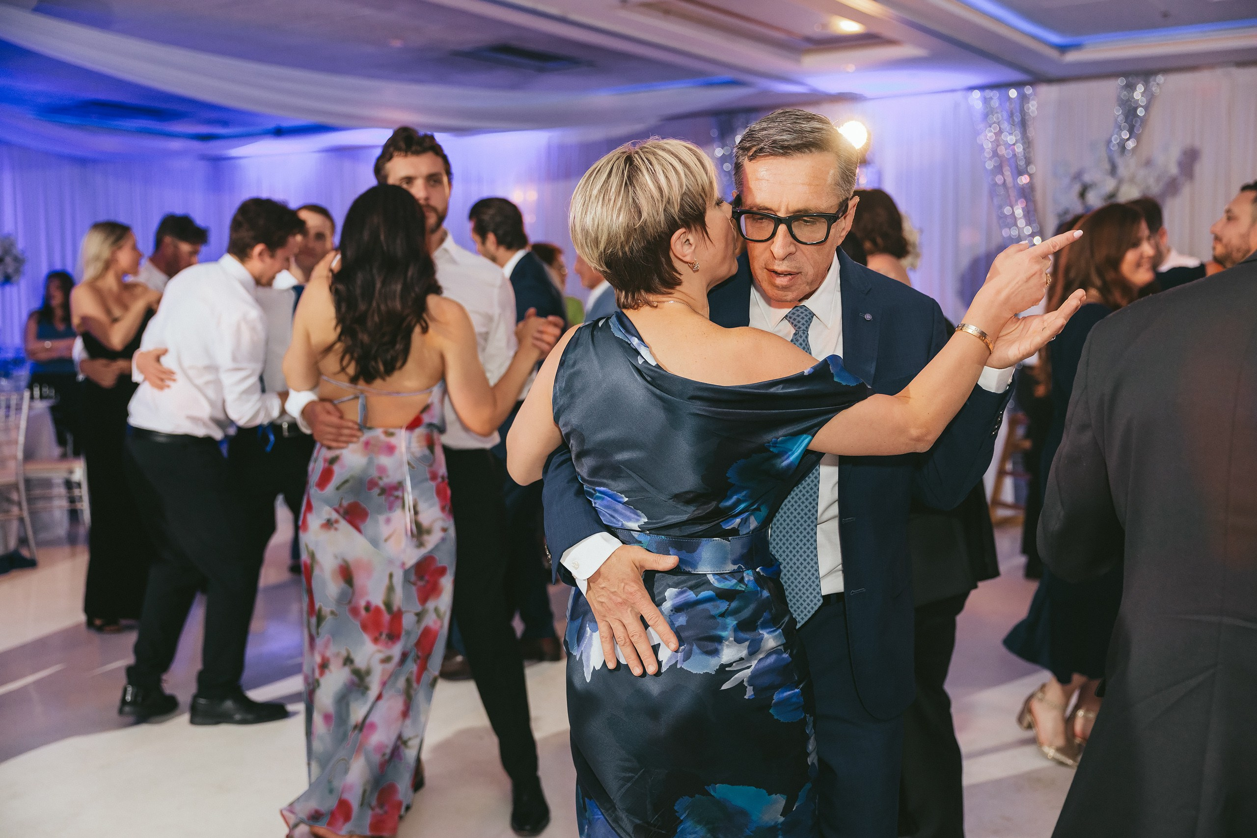 06.08.2025 Wedding. Wedding family event photographer in Chicago Nick Yushevich