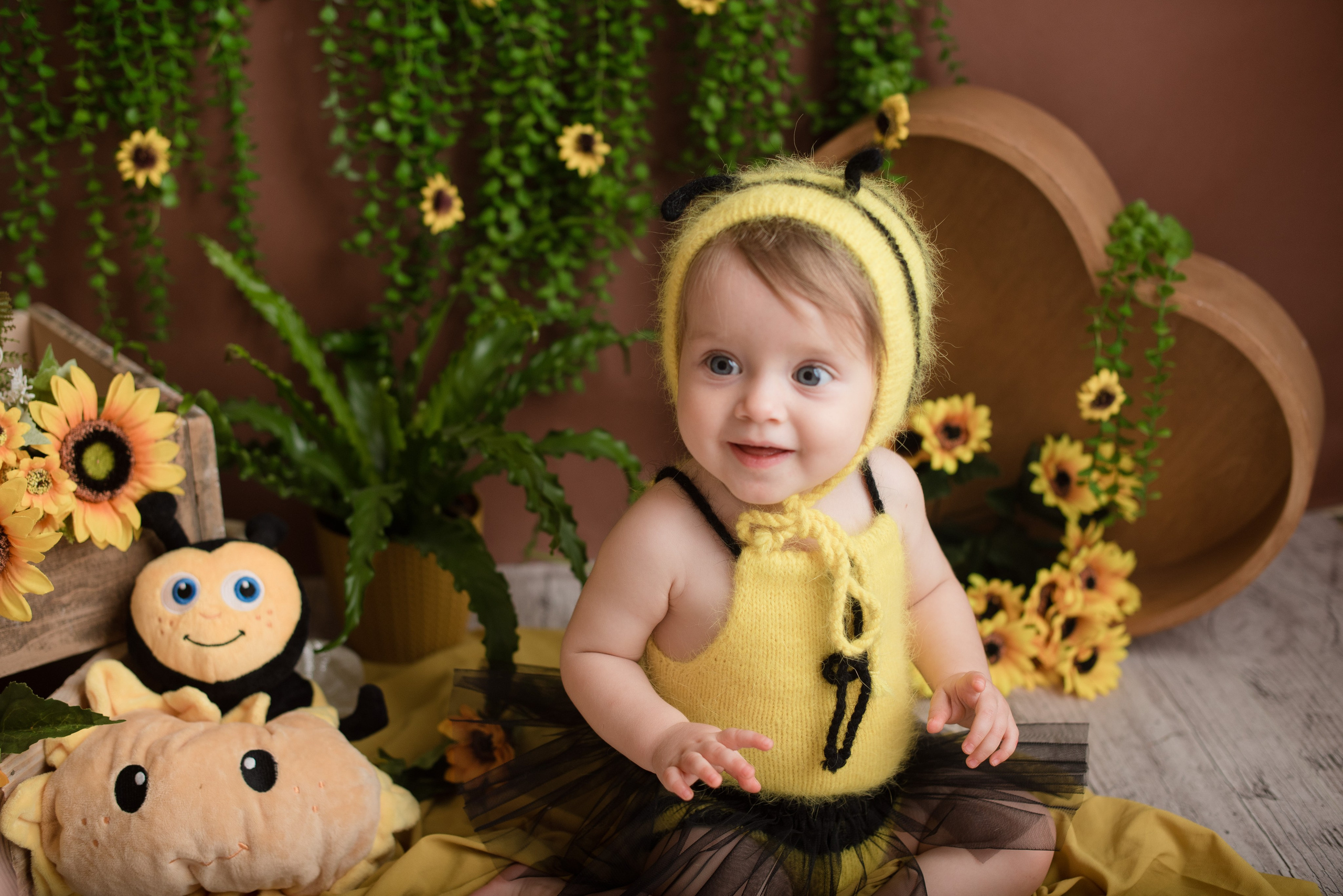 Bebés de 3 a 11 meses. Https://newbornphoto.wfolio.pro/me