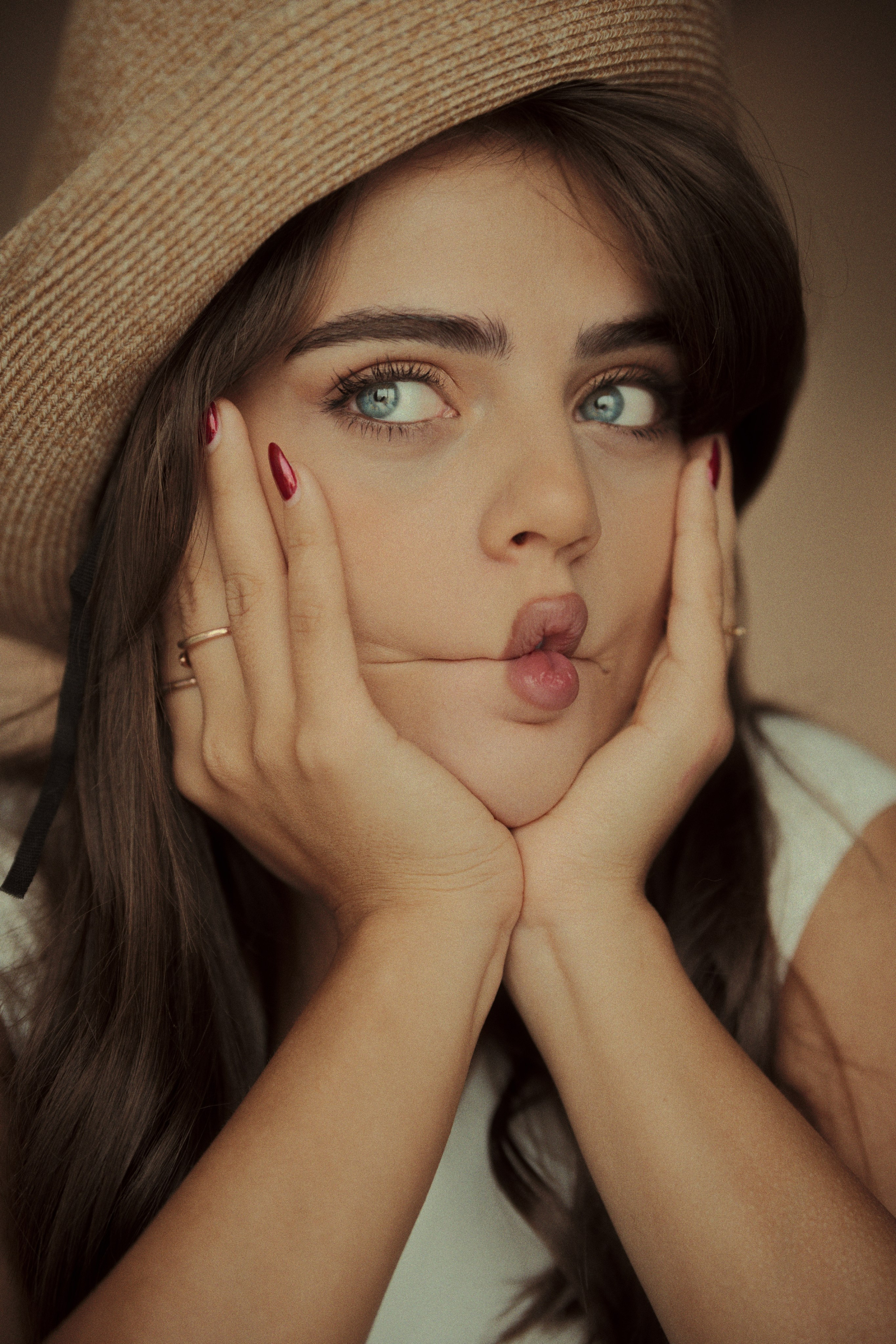 Female Portrait. Mehran Hadad — Portrait Photographer, Filmmaker and Youtuber