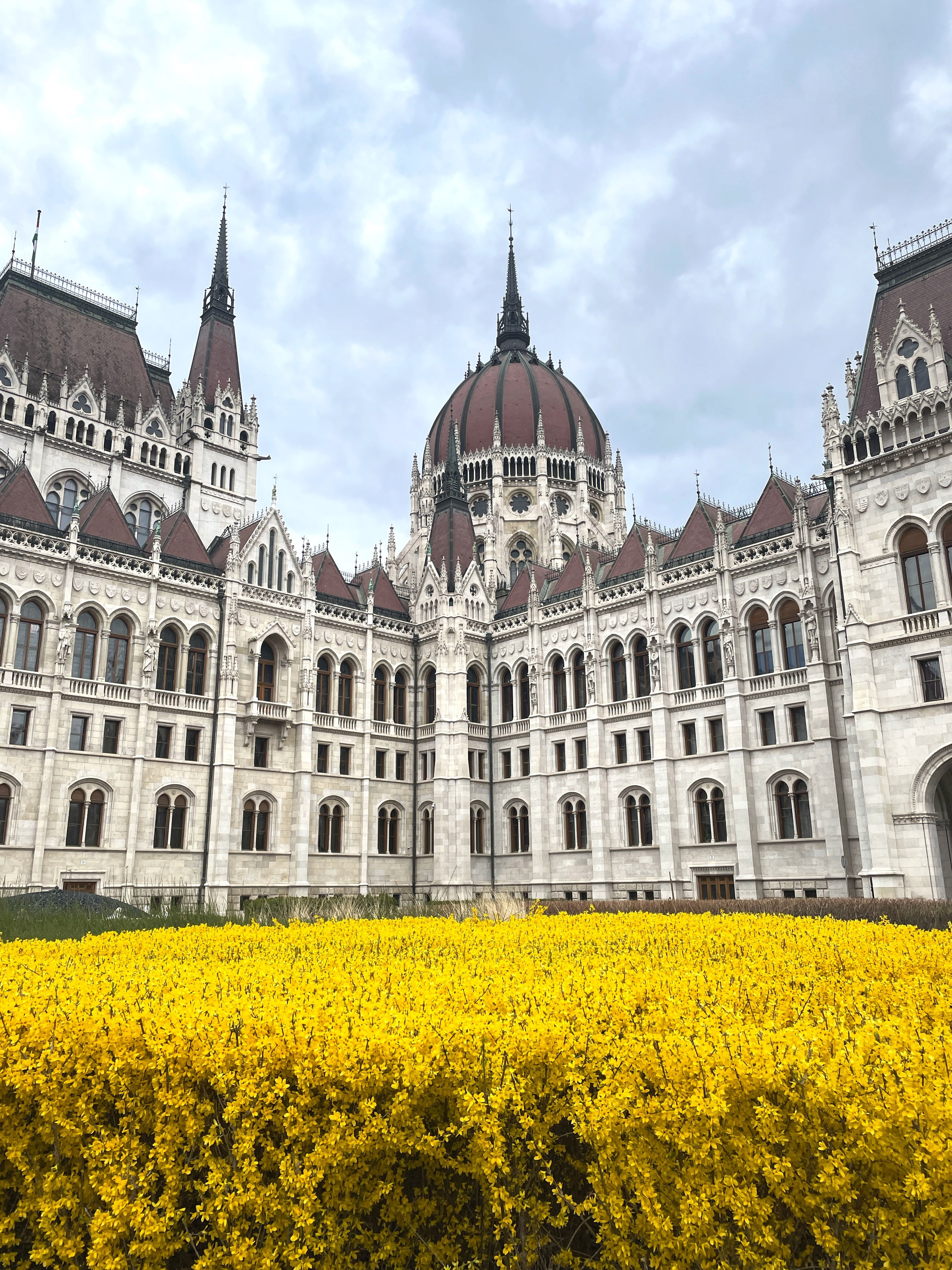 spring inda budapest | Budapest 2026 | IPHONE 12 PRO
