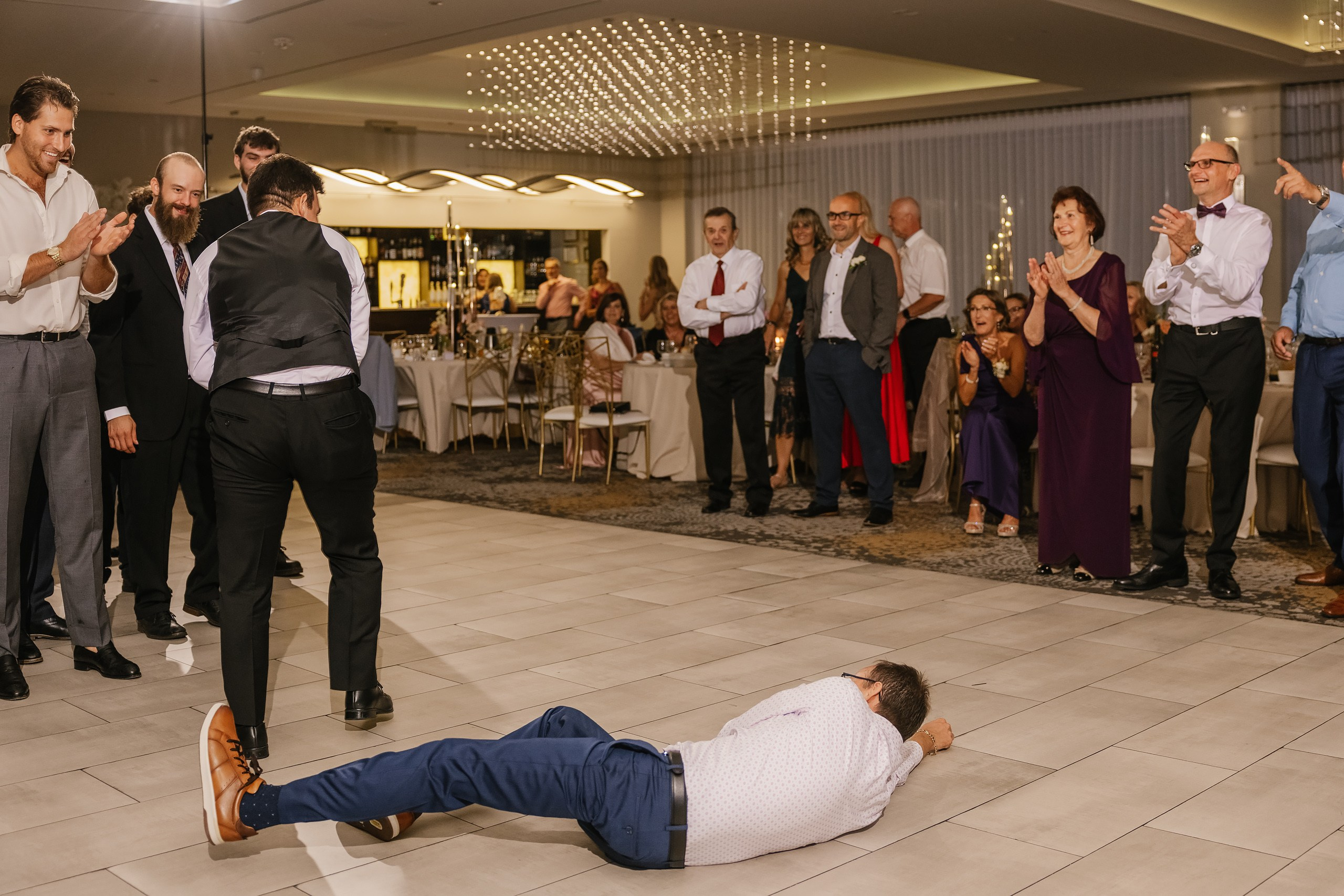 09.06.2025 Wedding. Wedding family event photographer in Chicago Nick Yushevich