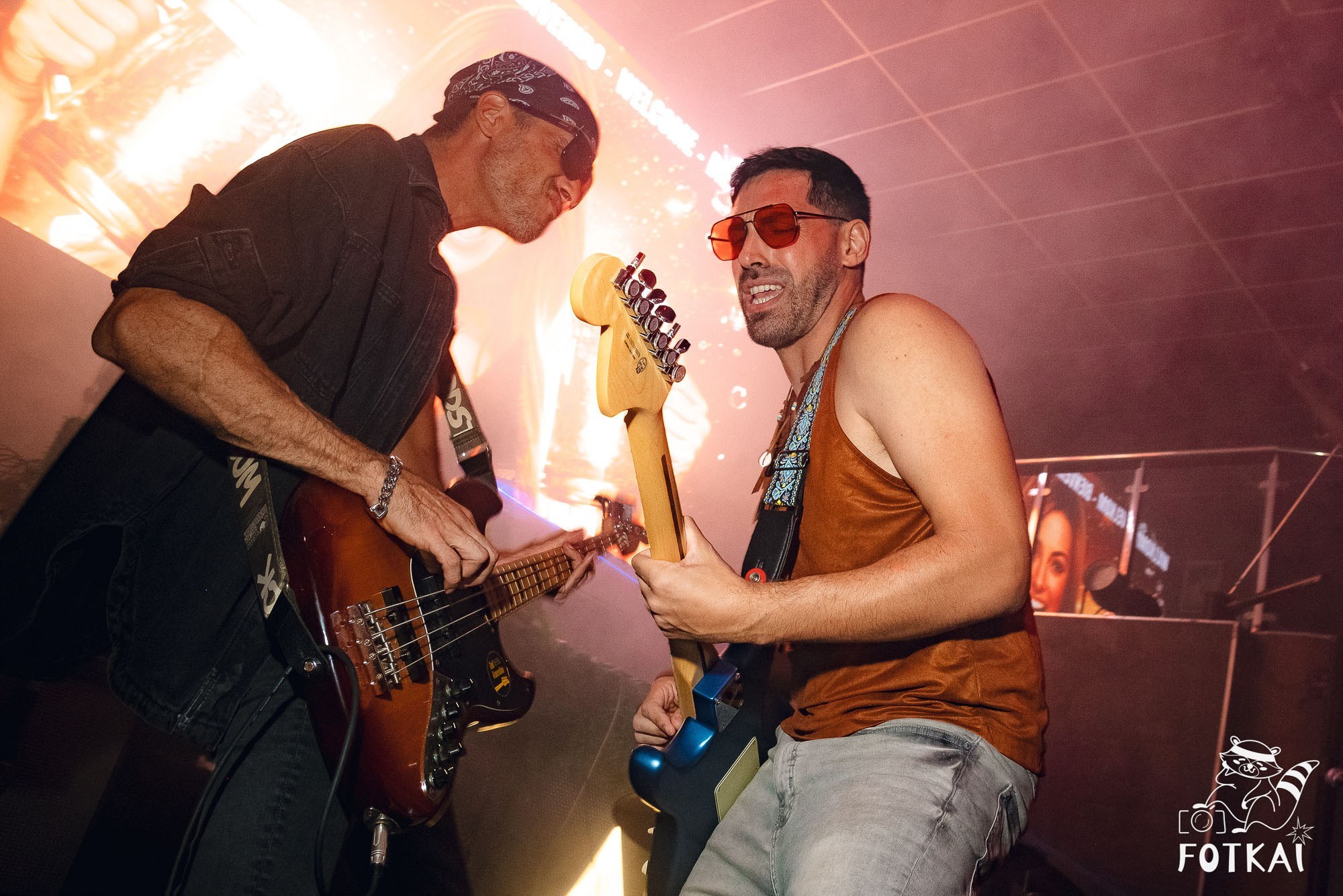 Oktoberfest Torrevieja 2025 в Avalon — Stones of the Coast, живая музыка и рок-атмосфера | Фоторепортаж FOTKAI