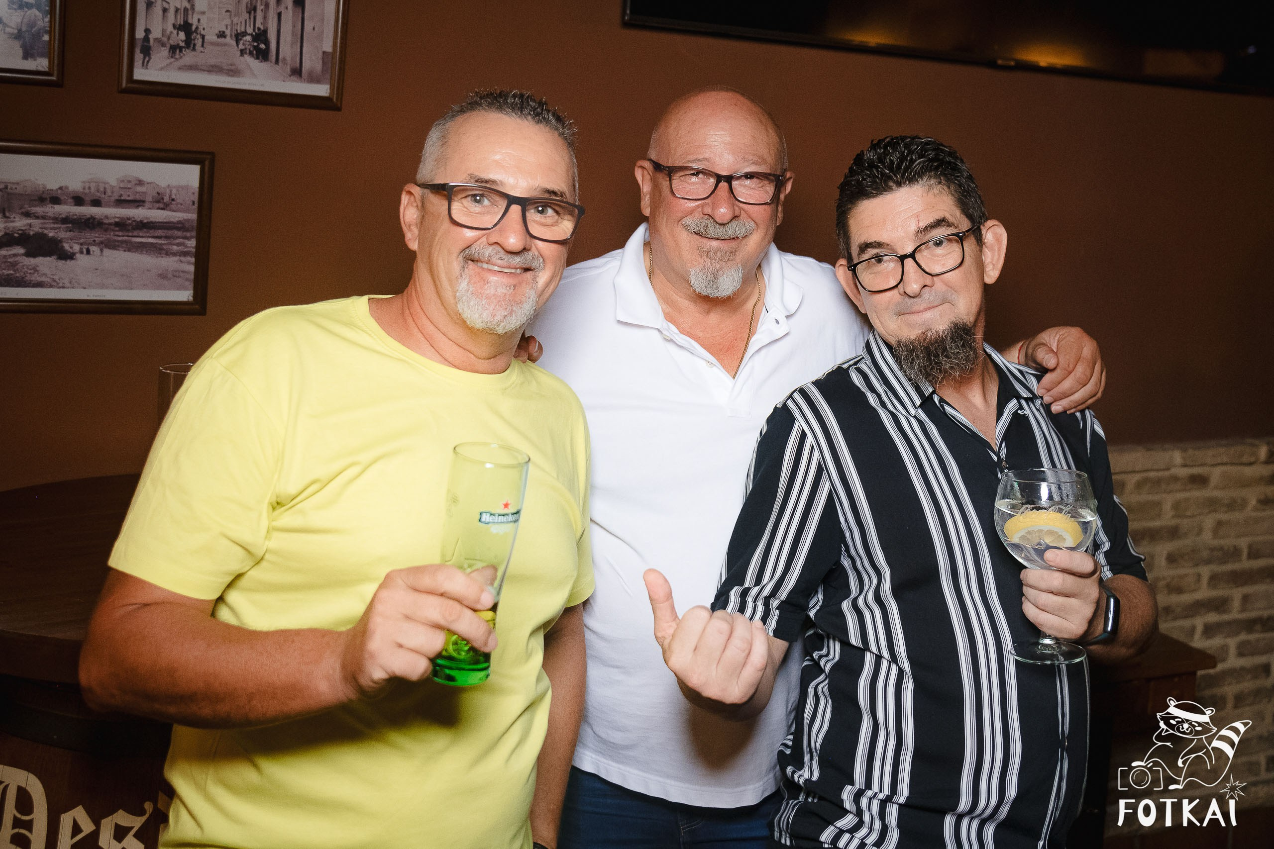 Stones of the Coast en Café Aljibe Rojales: Reportaje fotográfico 30.08.25 | FOTKAI