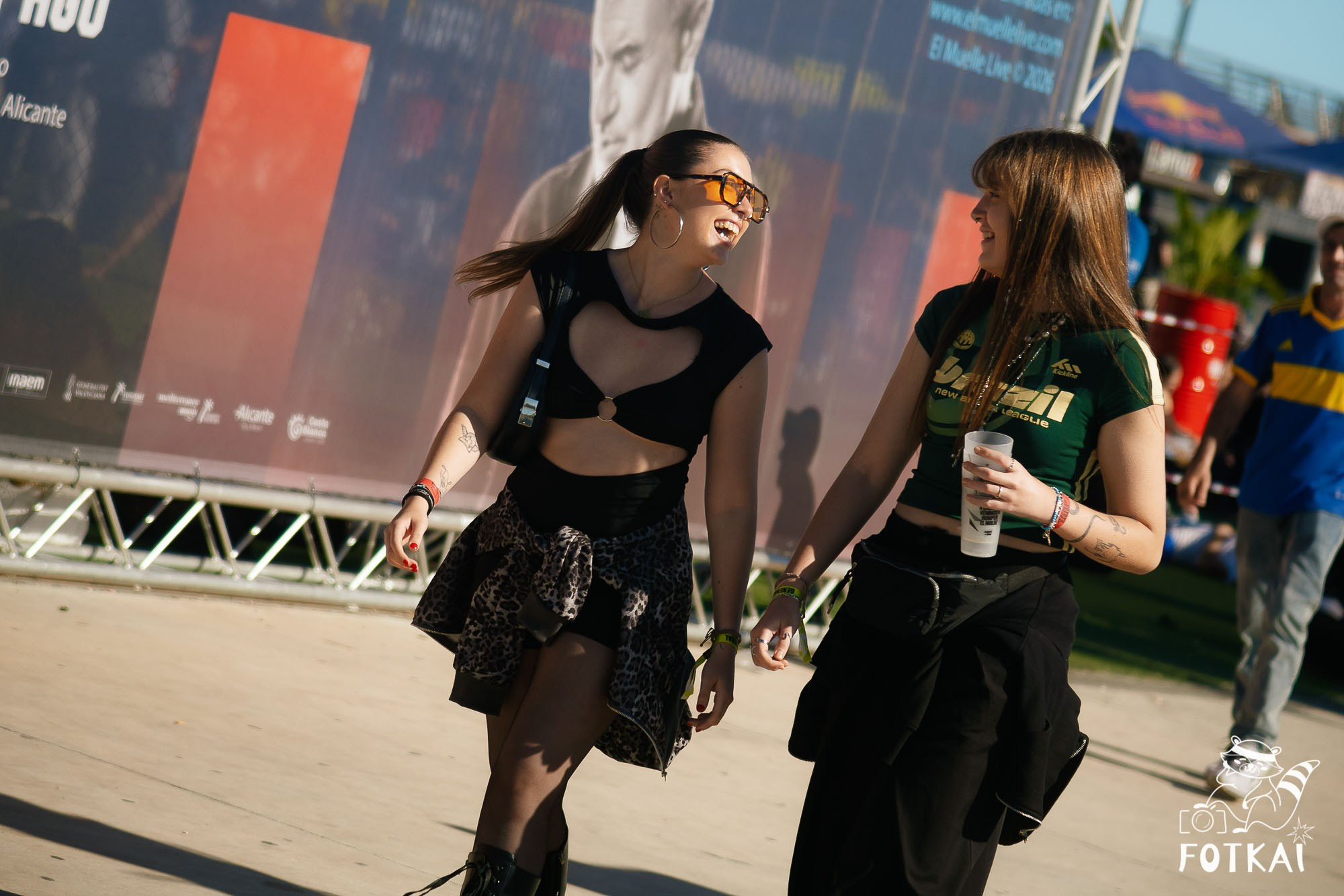 Fotos Costa Sonora 2026 Alicante Día 2 — busca tu foto y encuentra amigos del festival | FOTKAI