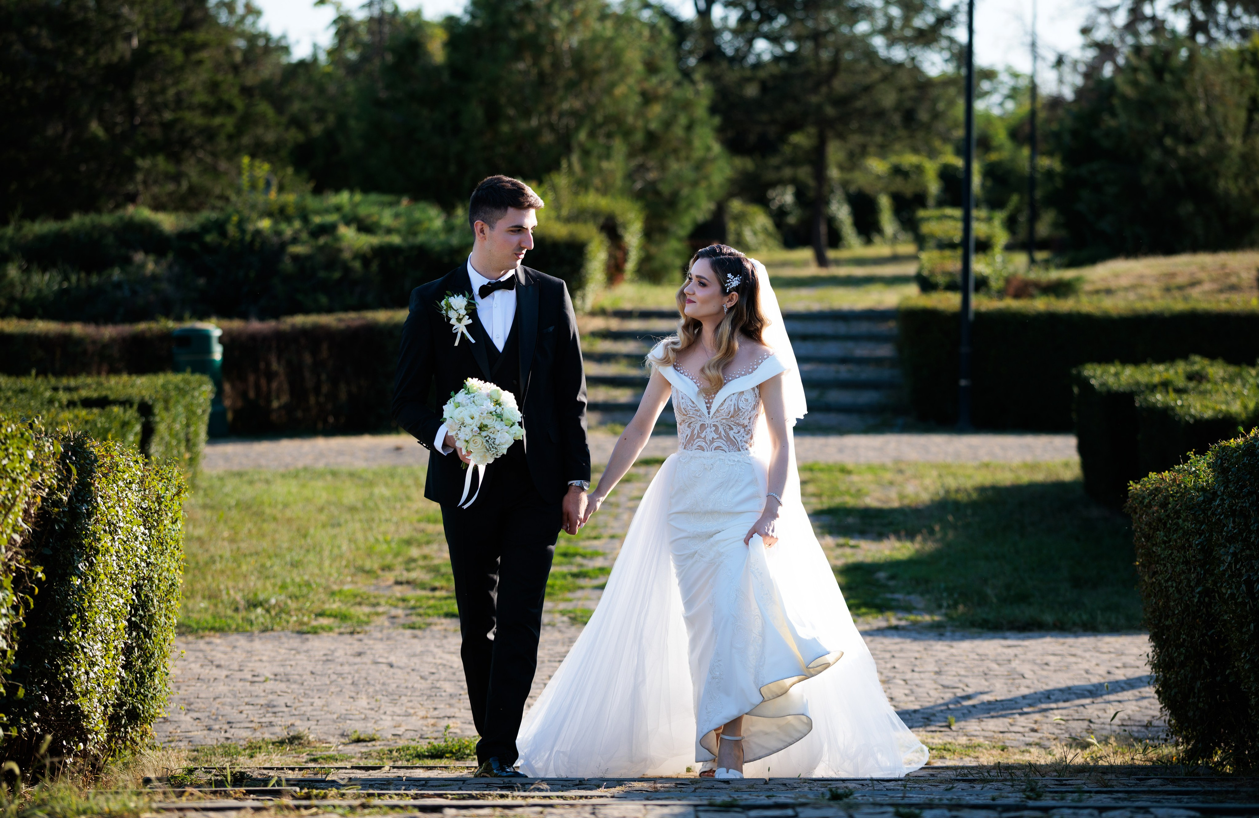Dorina & Denis. Cadre de catifea
