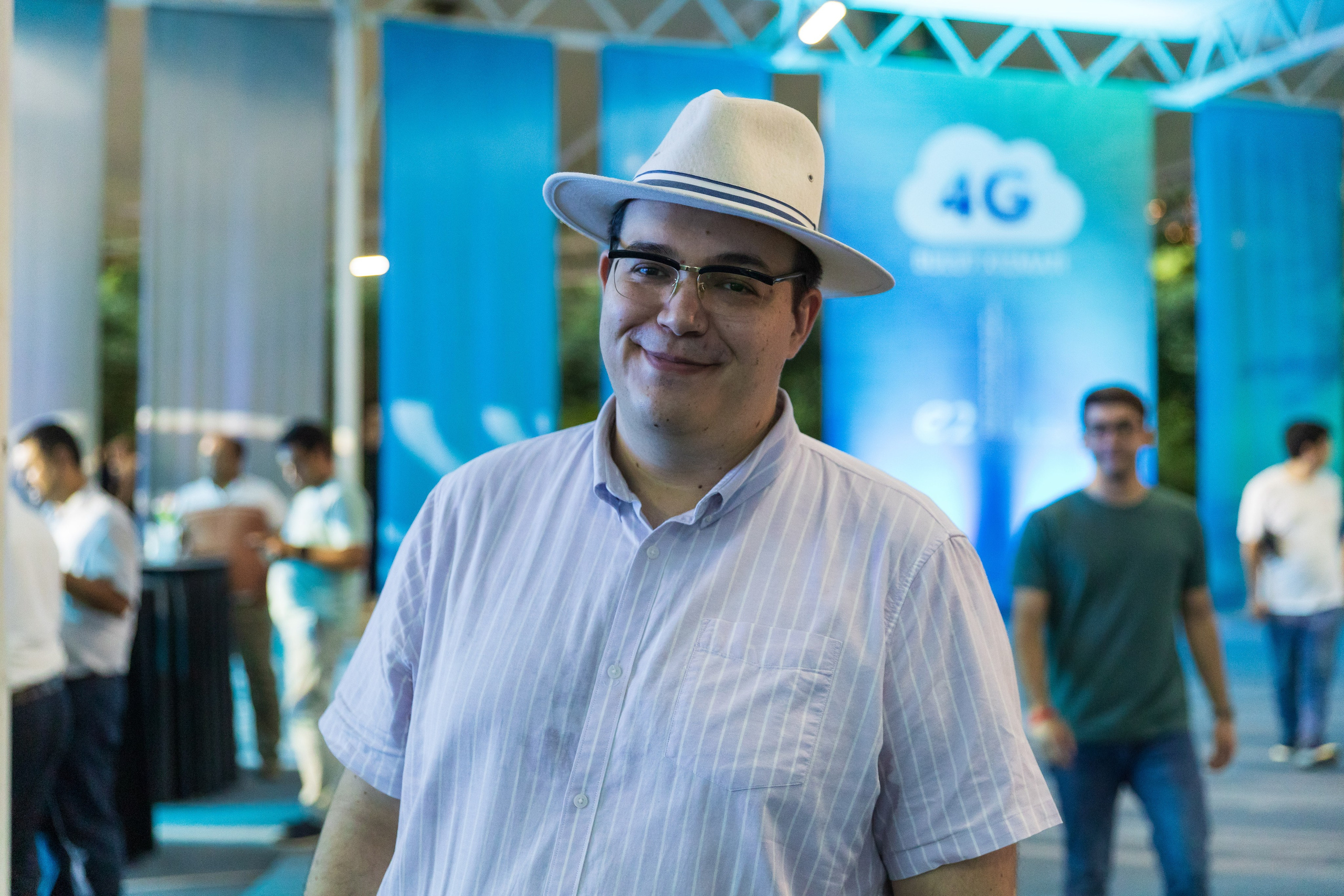 Презентация BYD E2. Профессиональная Фото-Видео Студия Геннадия Нестеренко | Ташкент и Весь Узбекистан