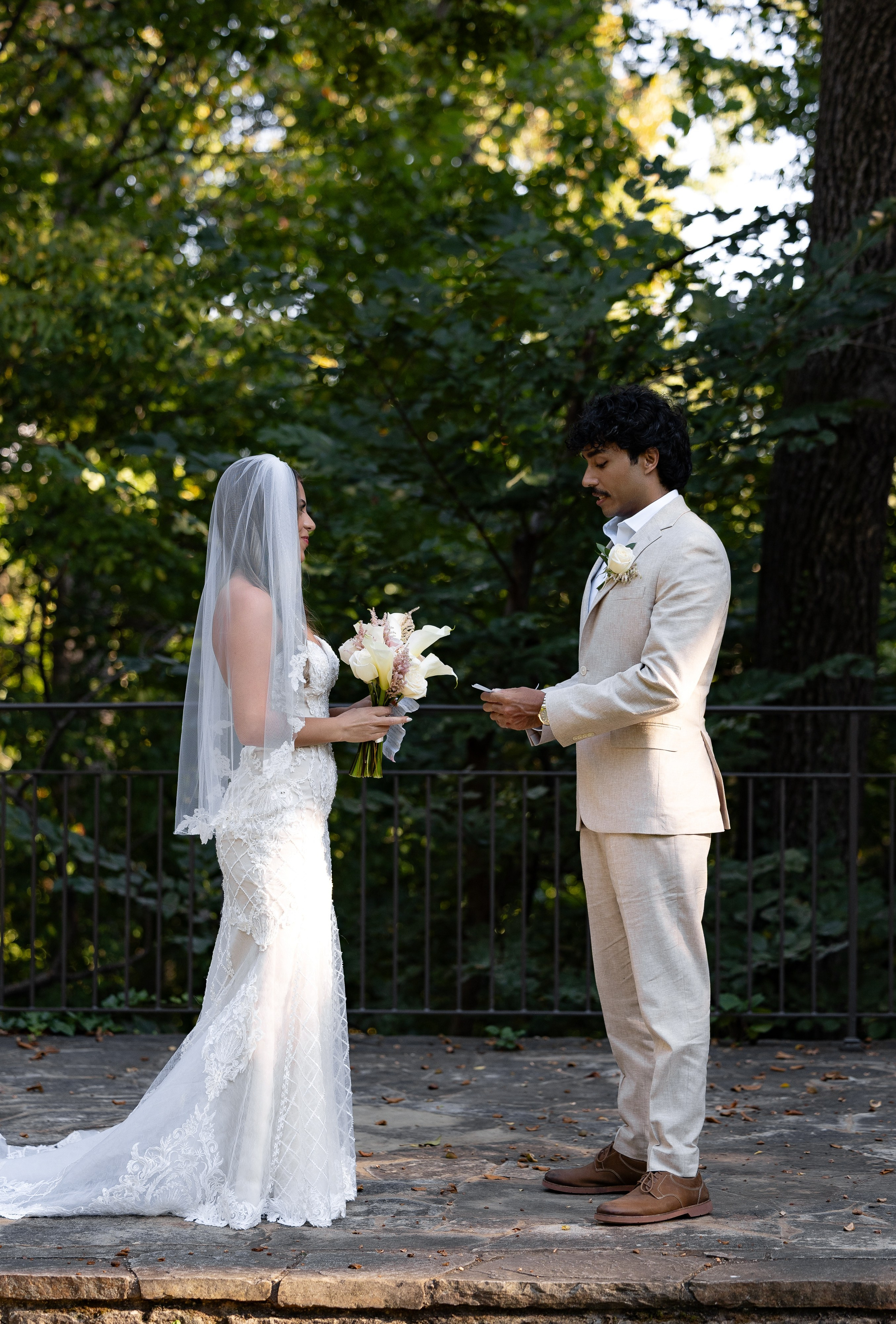 Nina and Arjun. Intimate Elopement in Washington DC. Photographer Anastasia Nagibina