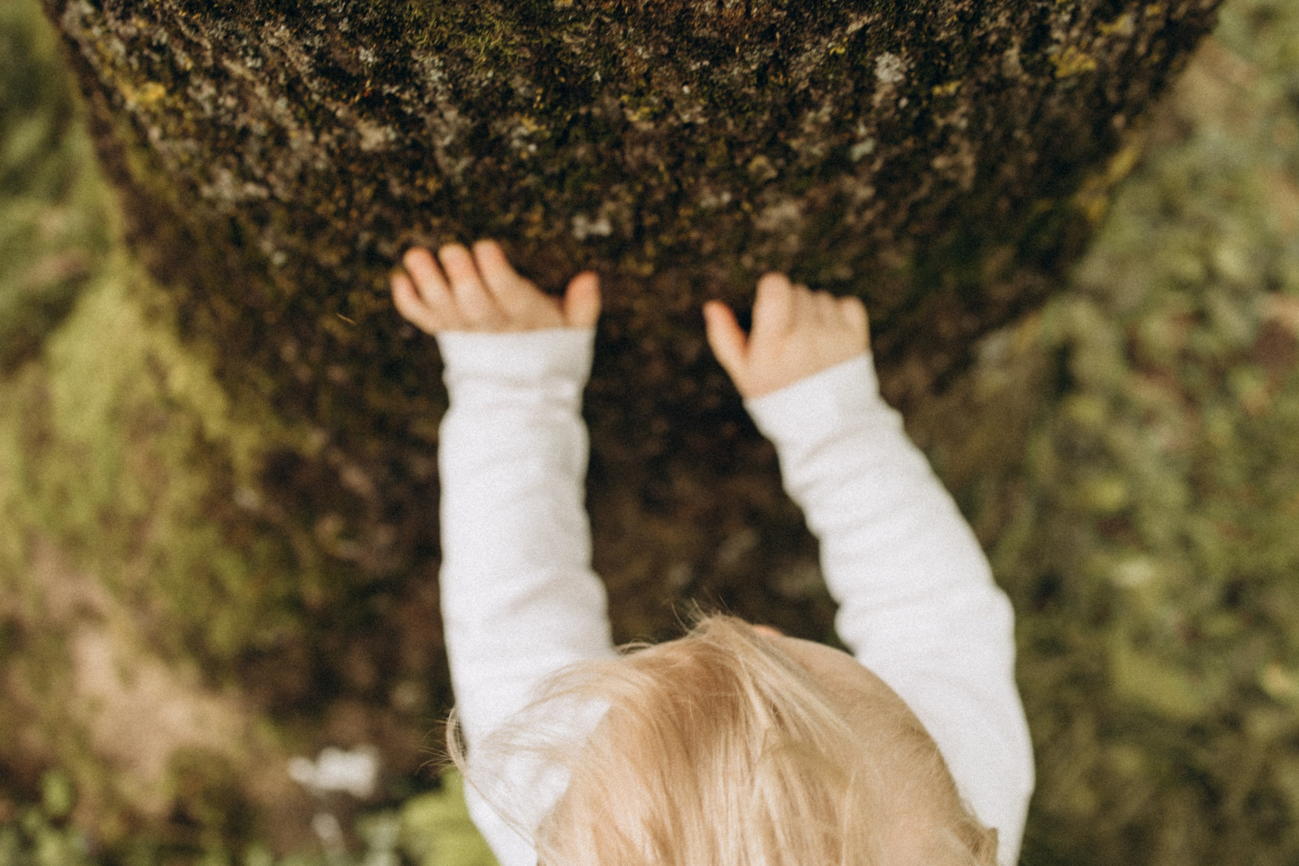 Bébés | 5 – 24 mois. Je suis Olga, votre photographe de famille à Metz et dans toute la France