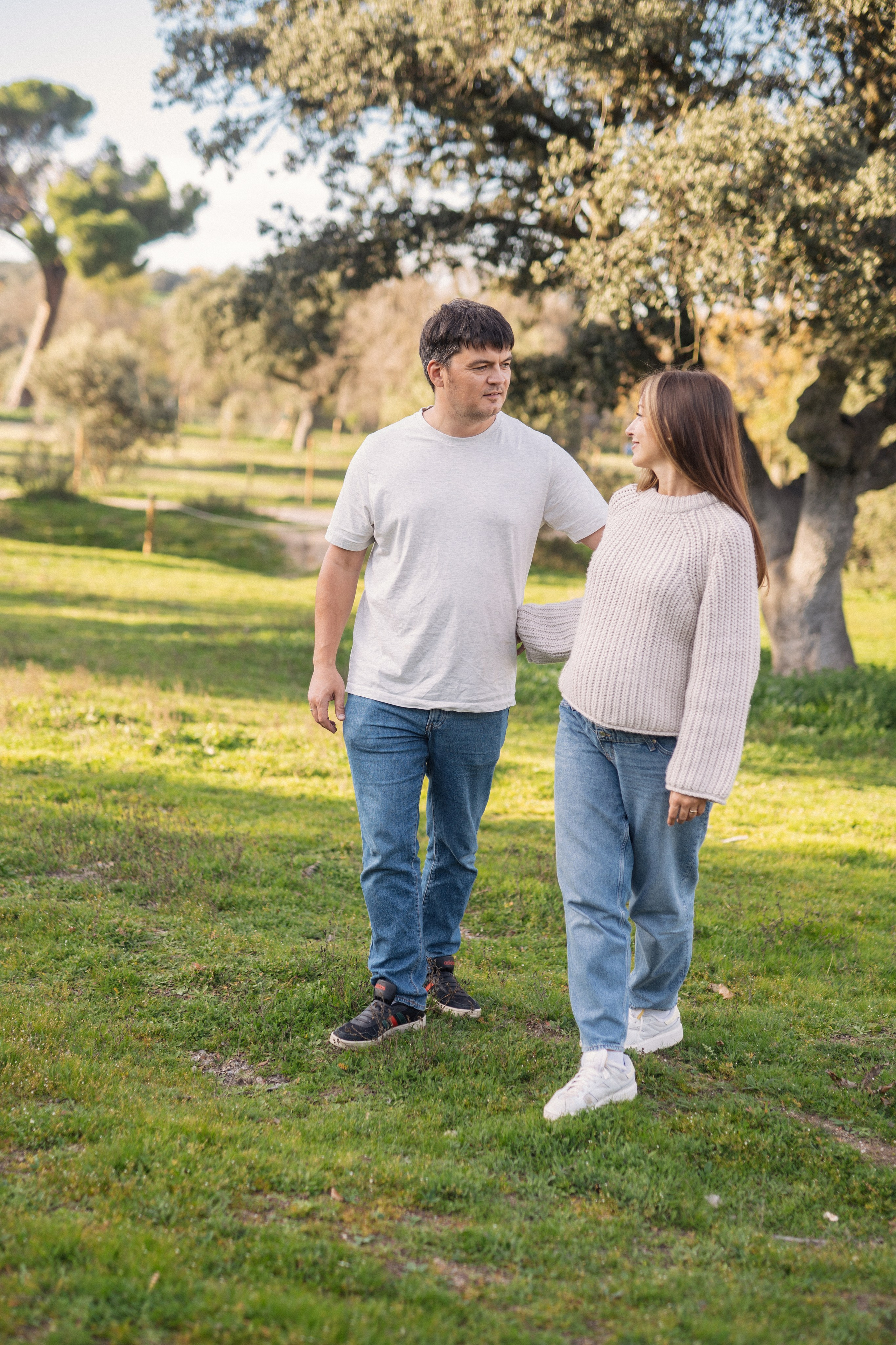 Family Session Photography in Spain. Photographer in Madrid, Spain. Alyona Belyaninova