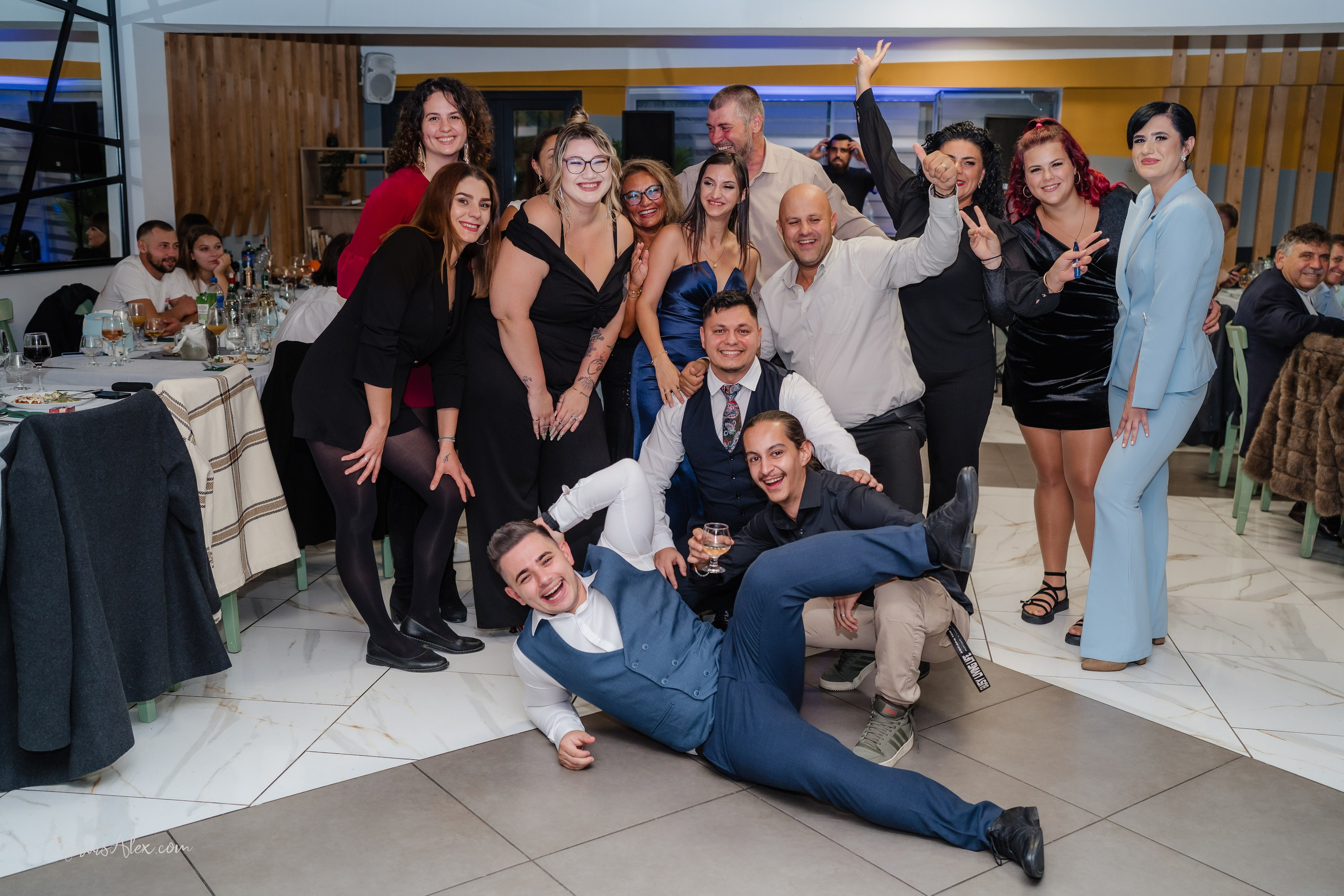 Micutul Mathias - Cel mai distractiv botez. Marius Alex fotograf de eveniment si portret din Suceava