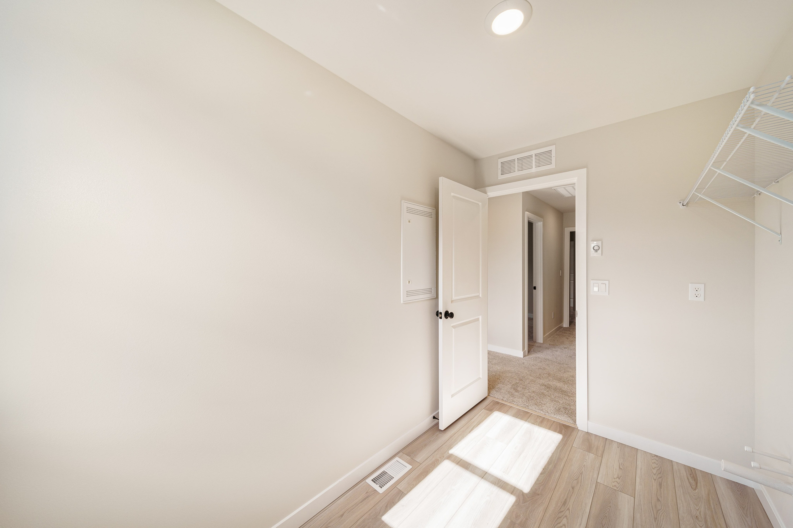 Real Estate photography. Washington state. EVAN ARISTOV WEDDING PHOTOGRAPHY — Seattle Wedding Photographer