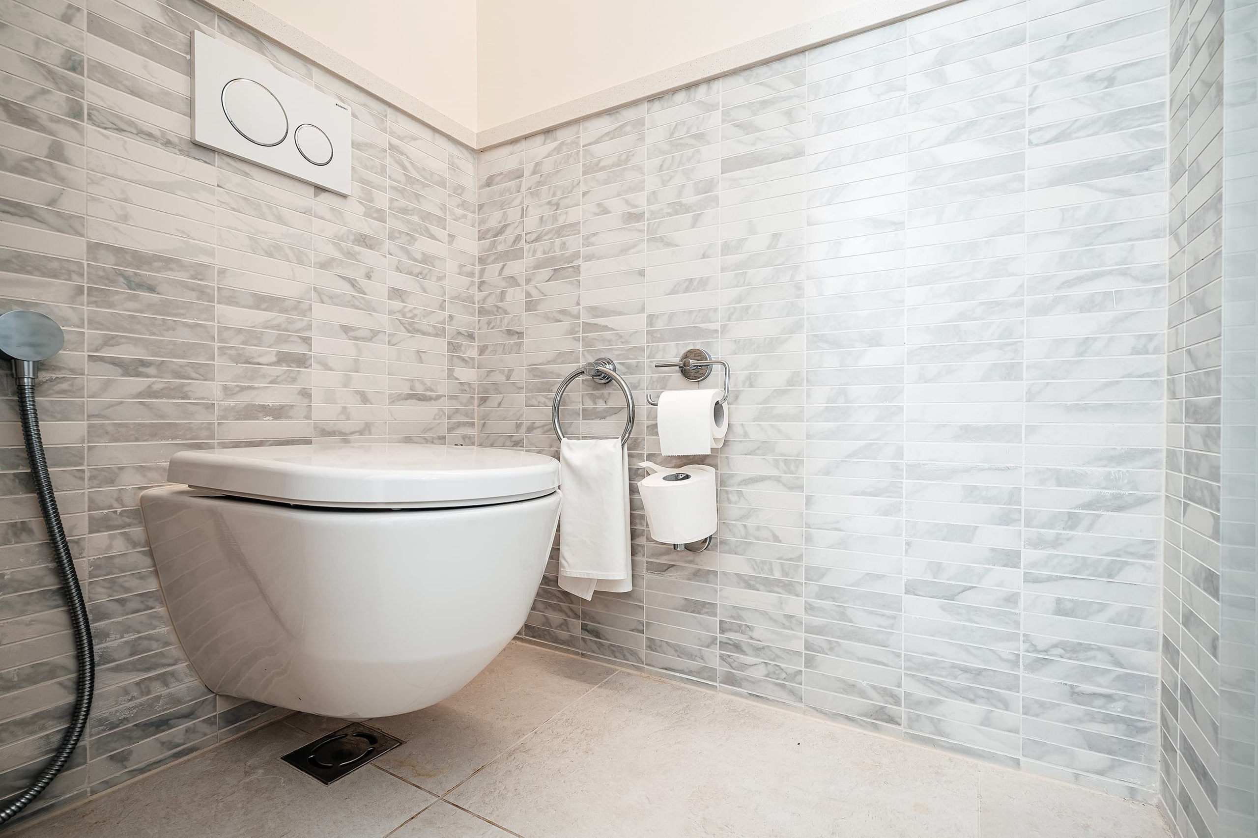 Real Estate Photography. Montenegro. EVAN ARISTOV WEDDING PHOTOGRAPHY — Seattle Wedding Photographer