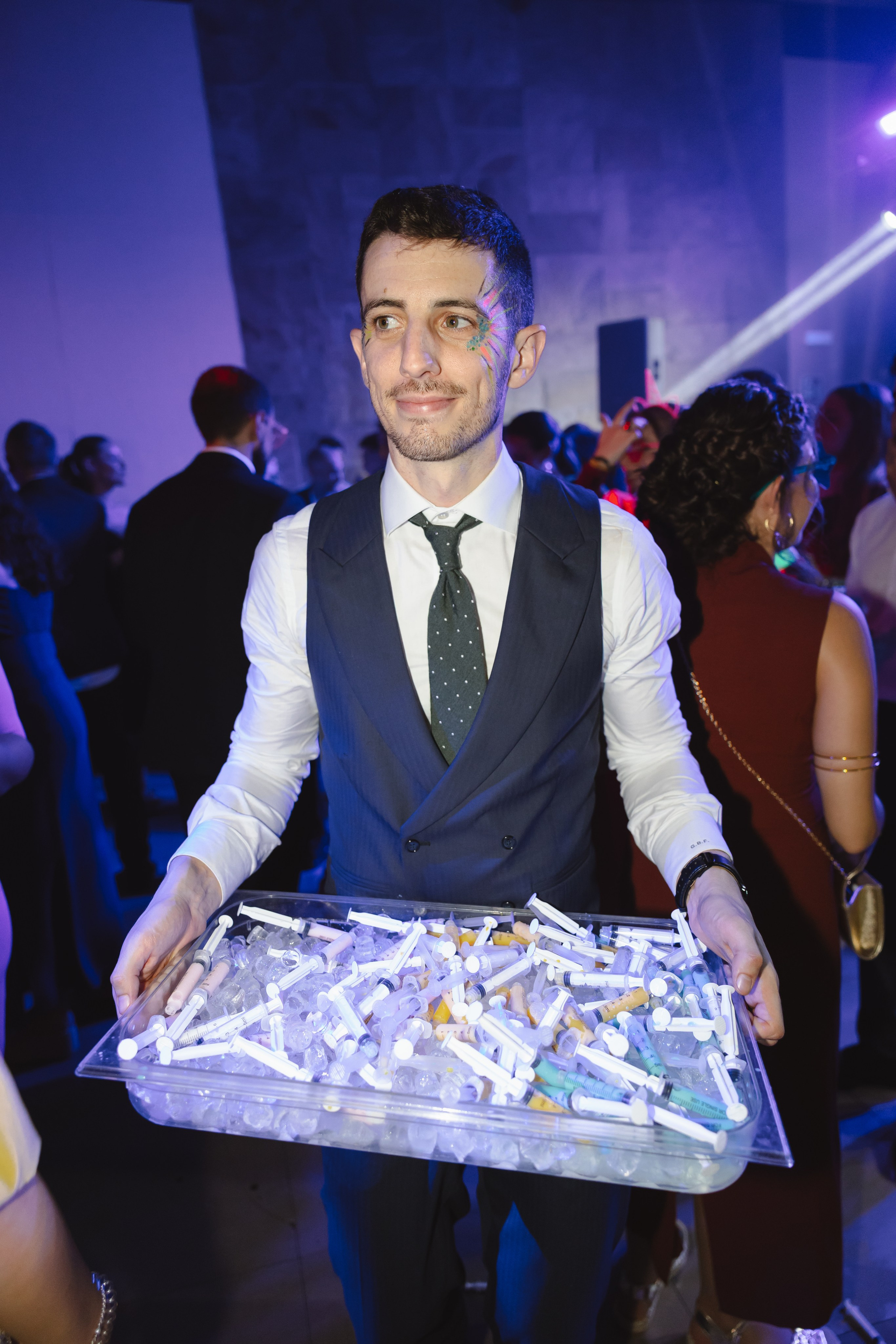 EVA & GUILLE. Fotógrafo y Videografo de bodas y eventos