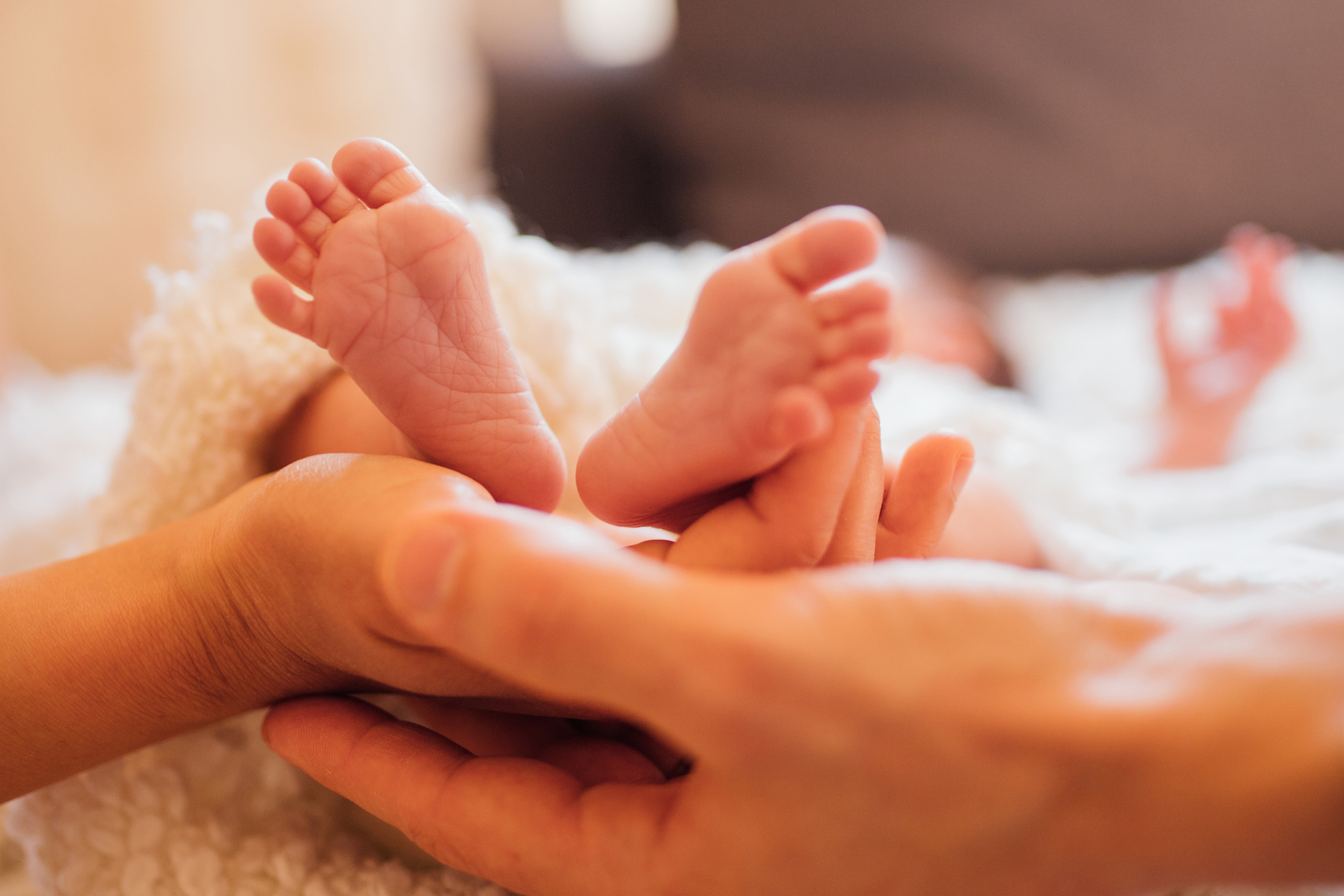 Sienna Newborn. Fotograf in Freiburg, Meerim Kaufmann