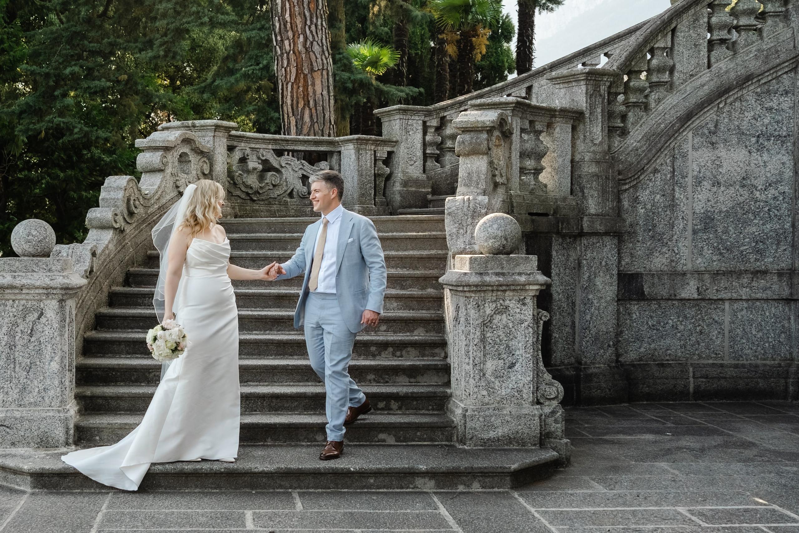 ASHLEY AND RENZO _LAKE COMO. PHOTOGRAPHER IN ITALY