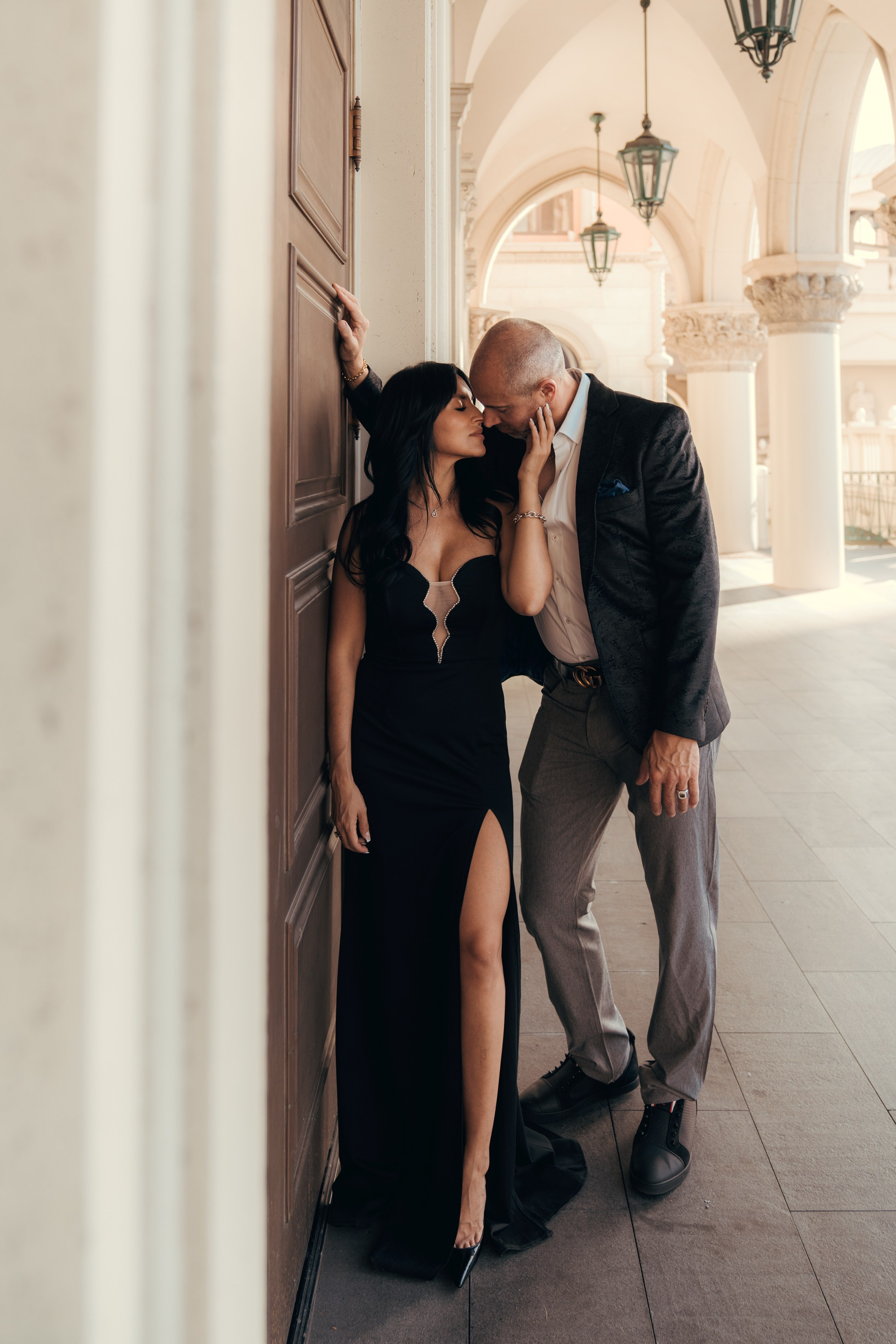 Laura&Kevin. Wedding & elopement photographer Viktoriya Kravtsov. Las Vegas