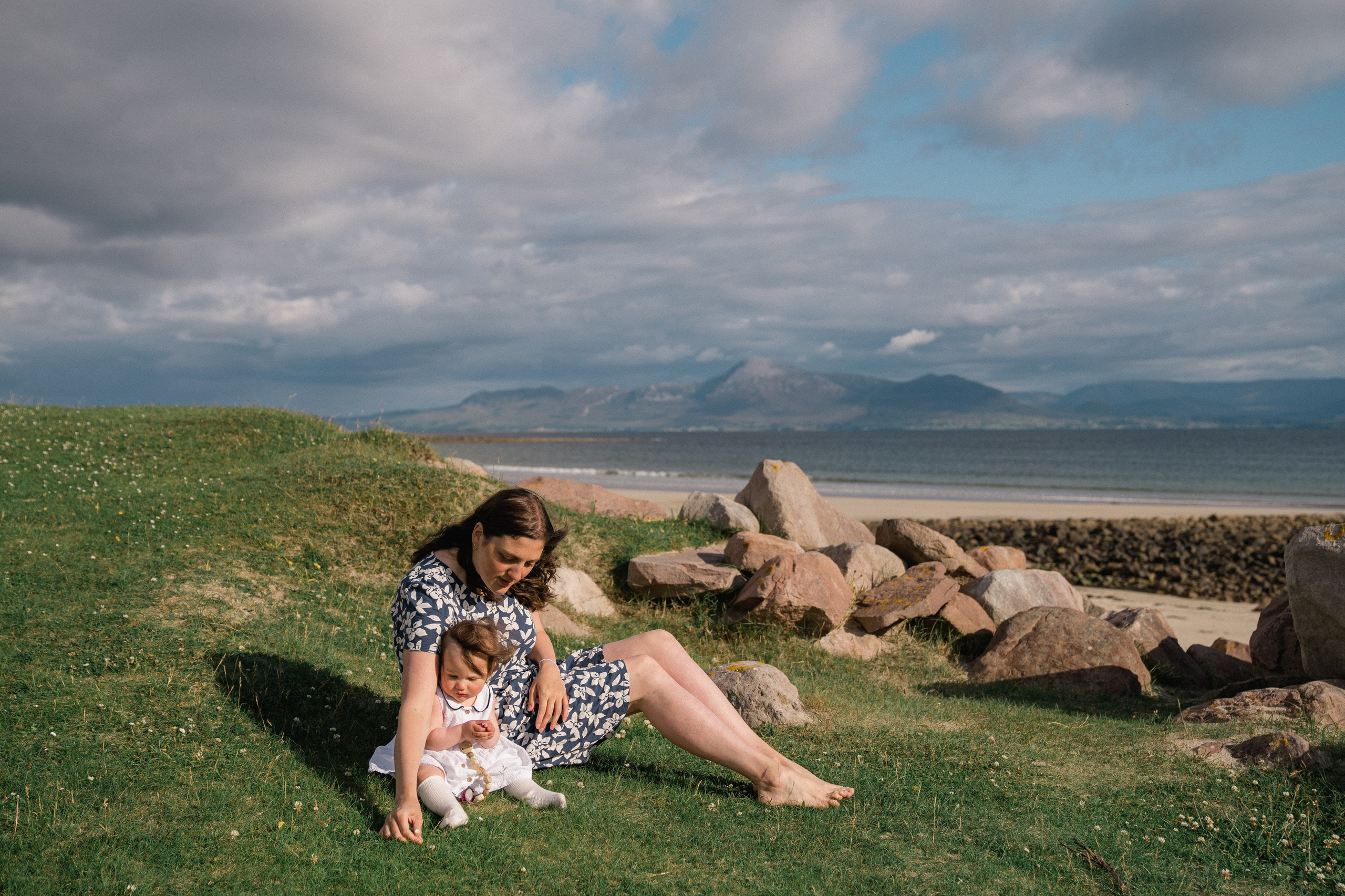 Darya and Mia at the ocean. Wedding and family photographer Ireland
