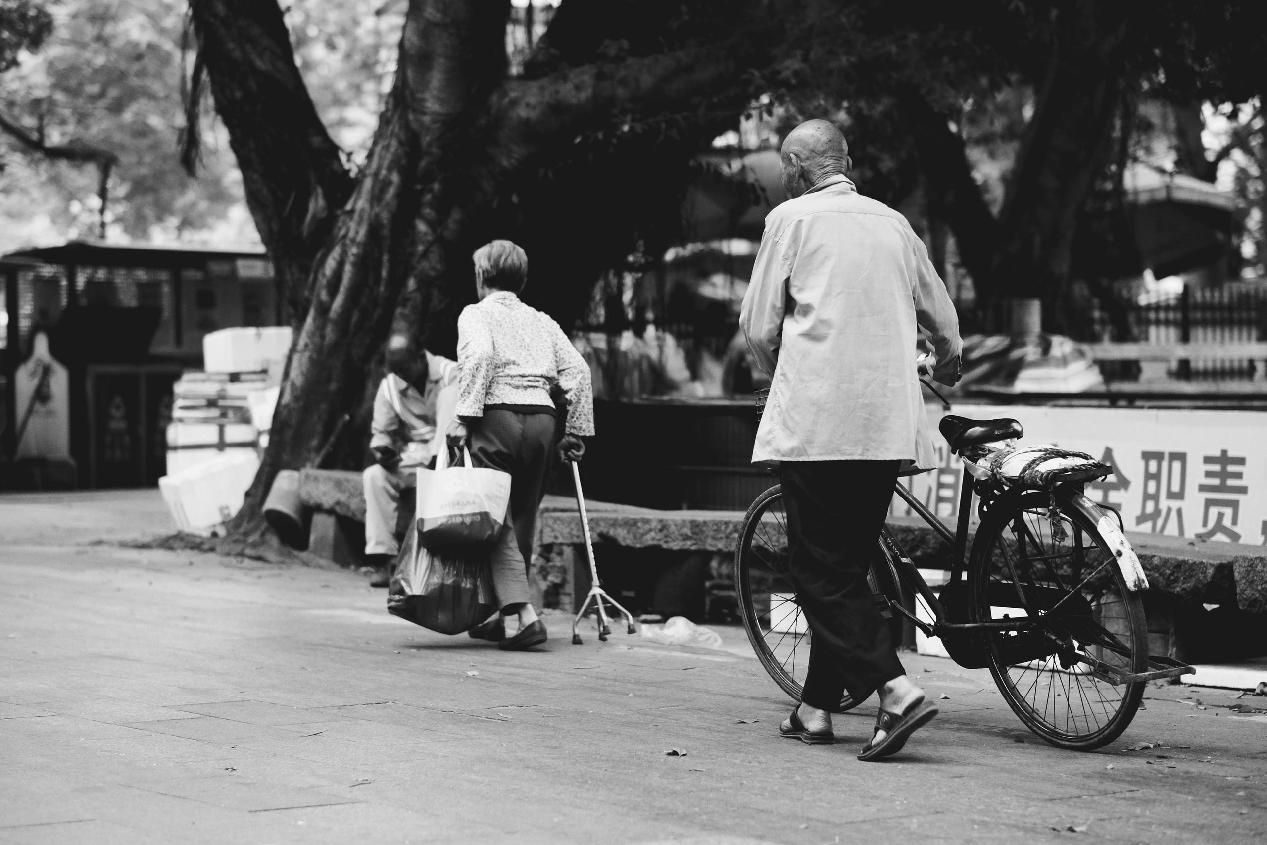 Capturing Life in Black and White - Candid Street Photography