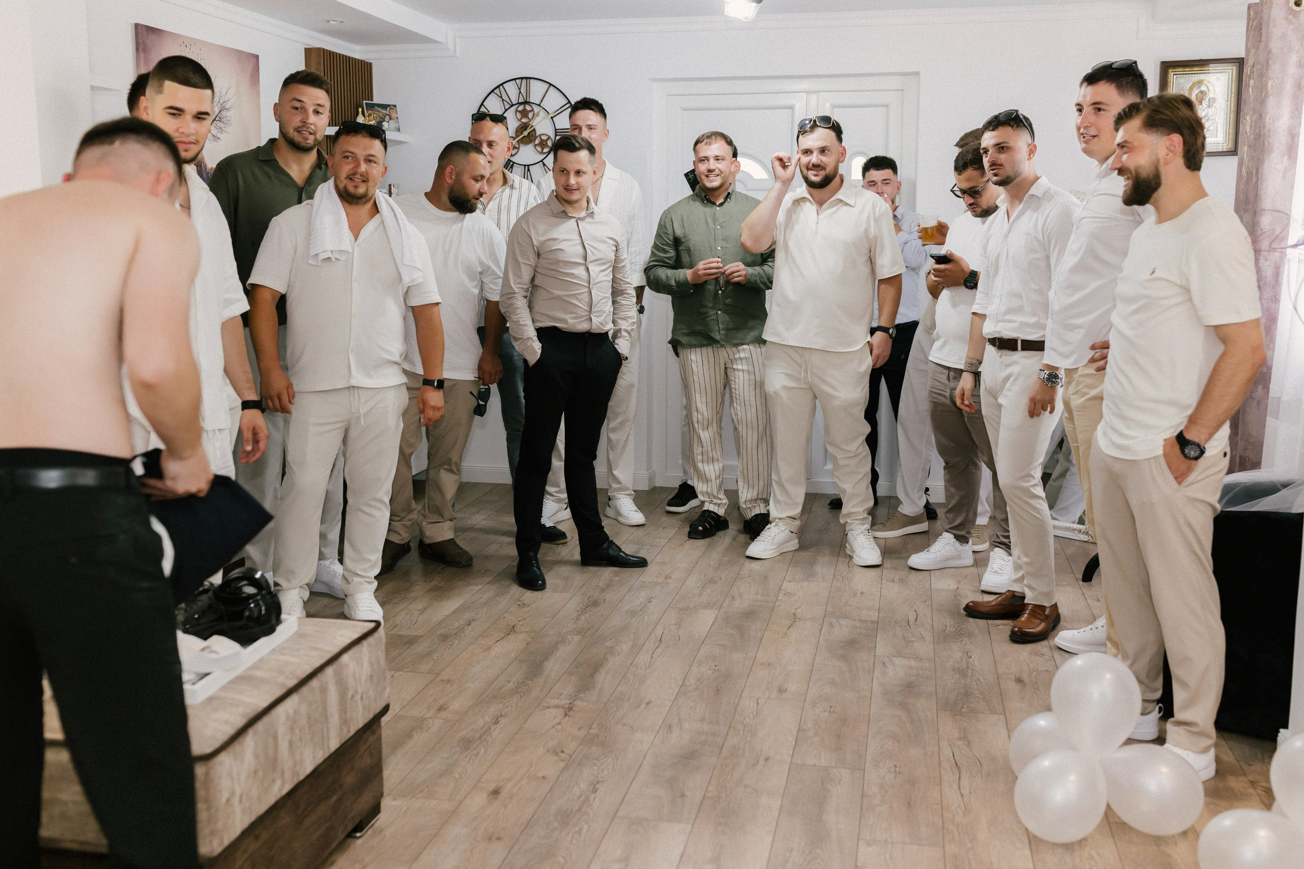 1. Mireasa Adriana în timpul pregătirilor de nuntă în Tudora Botoșani2. Costumul mirelui Ionuț fotografiat artistic în ziua nunții3. Prietenii mirelui la tradițiile de nuntă în Tudora4. Bărbieritul mirelui în cadrul obiceiurilor tradiționale de nuntă5. Fotografii de familie la biserică în ziua nunții6. Portret de familie cu mirii și copilul lor la nunta din Botoșani7. Primul dans al mirilor la Mariage Dor Baisa Botoșani8. Decor elegant de nuntă la Mariage Dor Baisa9. Emoții și tradiții la nunta din Tudora județul Botoșani10. Fotograf profesionist de nuntă în Botoșani surprinzând momente autentice - otograf-nunta-botosanifotograf-evenimente-botosanifotograf-profesionist-botosanifotograf-nunta-tudoranunta-tudora-botosanisedinta-foto-nunta-botosanipoze-nunta-botosanifotografii-nunta-tudorafotograf-cununie-religioasa-botosanibiserica-sfintii-imparati-constantin-si-elena-tudoramariage-dor-baisa-botosanirestaurant-nunta-botosanidansul-mirilor-mariage-dorpregatiri-mire-botosanipregatiri-mireasa-botosanitraditii-nunta-moldovaobiceiuri-nunta-tudorafotograf-familie-nunta-botosaniportret-miri-botosanigalerie-foto-nunta-botosanialbum-foto-nunta-botosaninunta-eleganta-botosaninunta-cu-traditii-botosanifotograf-premium-nunta-botosaniservicii-foto-video-botosanipoveste-de-nunta-botosanifotograf-documentar-nuntafotograf-natural-emotionalmiri-ionut-si-adriananunta-autentica-tudora -otograf-nunta-botosanifotograf-nunta-tudoranunta-tudora-botosanifotograf-evenimente-botosanifotograf-profesionist-botosaniservicii-foto-video-botosanigalerie-foto-nunta-botosanialbum-foto-nunta-botosani - nunta-autentica-botosaninunta-cu-traditii-botosanipoveste-de-nunta-botosanifotografii-emotionante-nuntamomente-autentice-nuntafotografie-documentara-nuntafotograf-natural-nunta- pregatiri-miri-tudorabiserica-tudora-botosanicununie-religioasa-tudoramariage-dor-baisa-botosanipetrecere-nunta-botosanivalsul-mirilor-botosani - alino-foto-studio-botosaniionut-si-adriana-nunta-tudorafotograf-alin-chirila-botosani