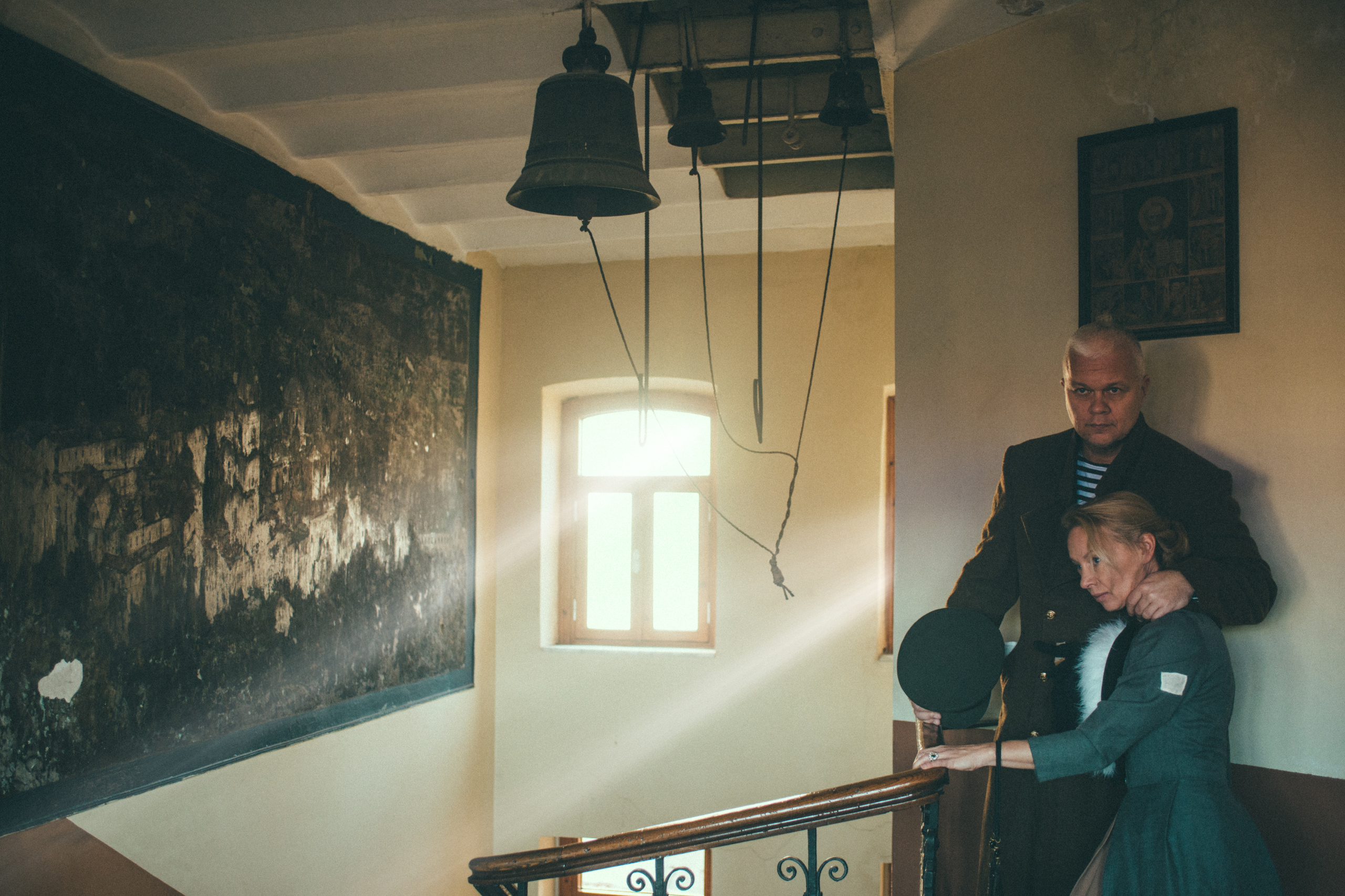 Творческий проект в Стамбуле: «Русские эмигранты. Связь времён». Лайфстайл фотограф в Стамбуле Анатолий. Фотосессии на крышах с чайками