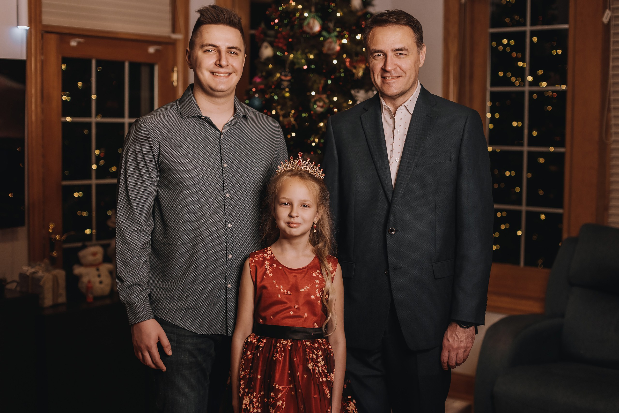 25.11.2023 Christmas Photoshoot 2. Wedding family event photographer in Chicago Nick Yushevich