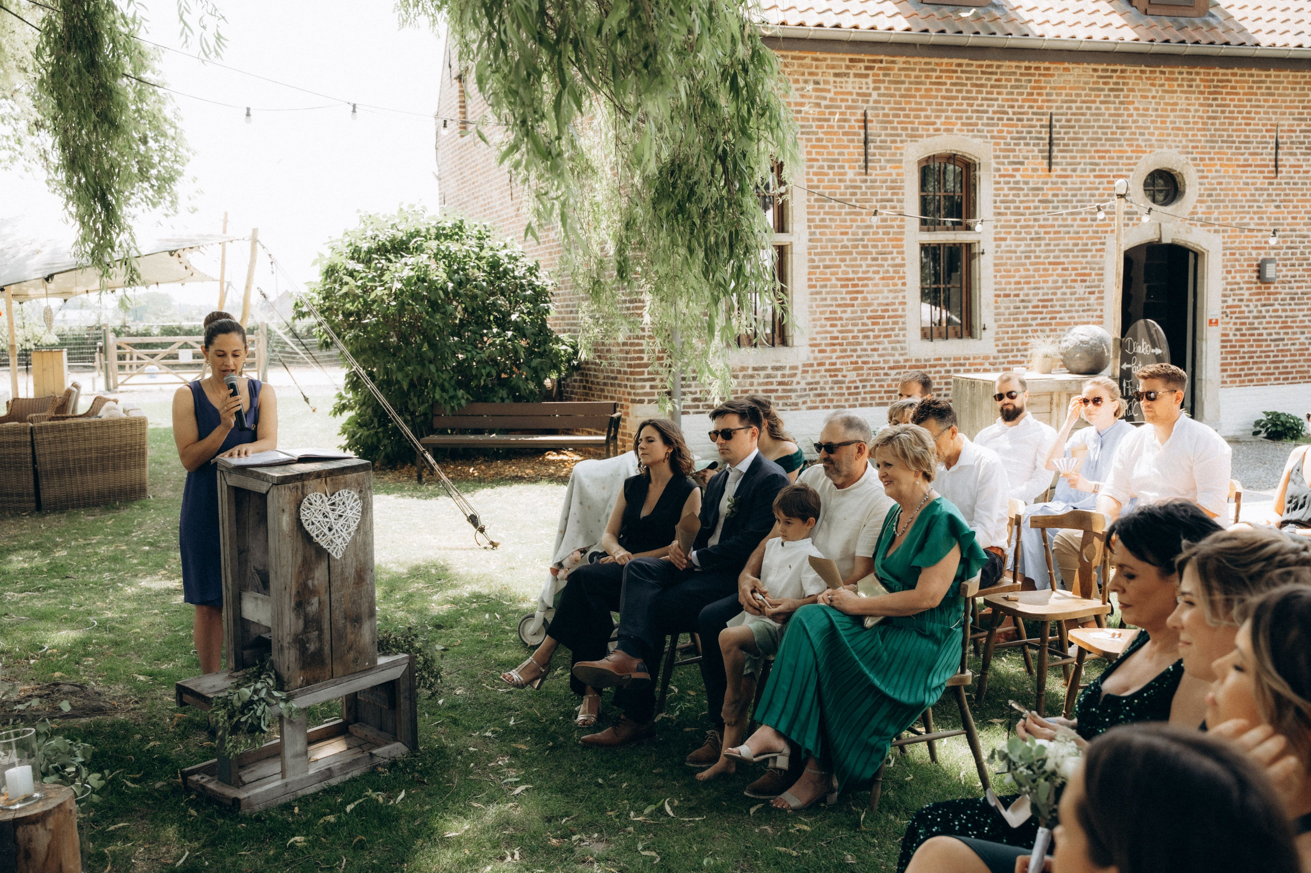 Wedding in Belgie. Little Birdie – Jouw familie- en huwelijksfotograaf in België en daarbuiten
