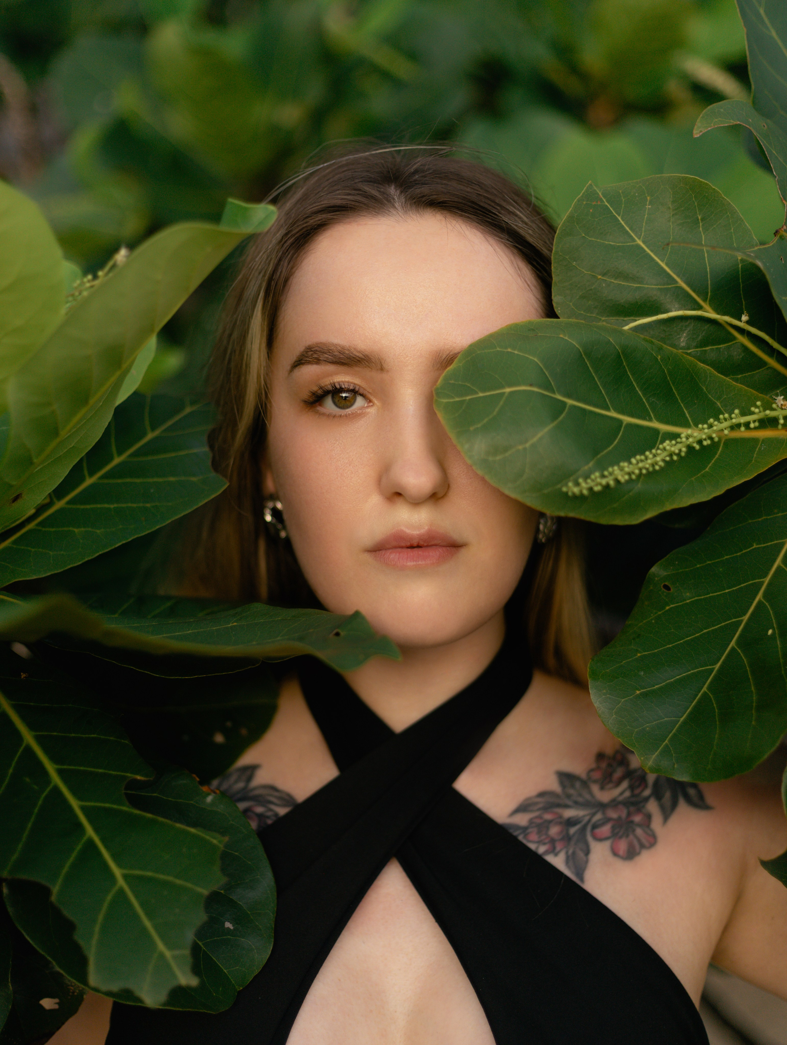 INDIVIDUAL WOMEN'S PHOTO SHOOT. HOME