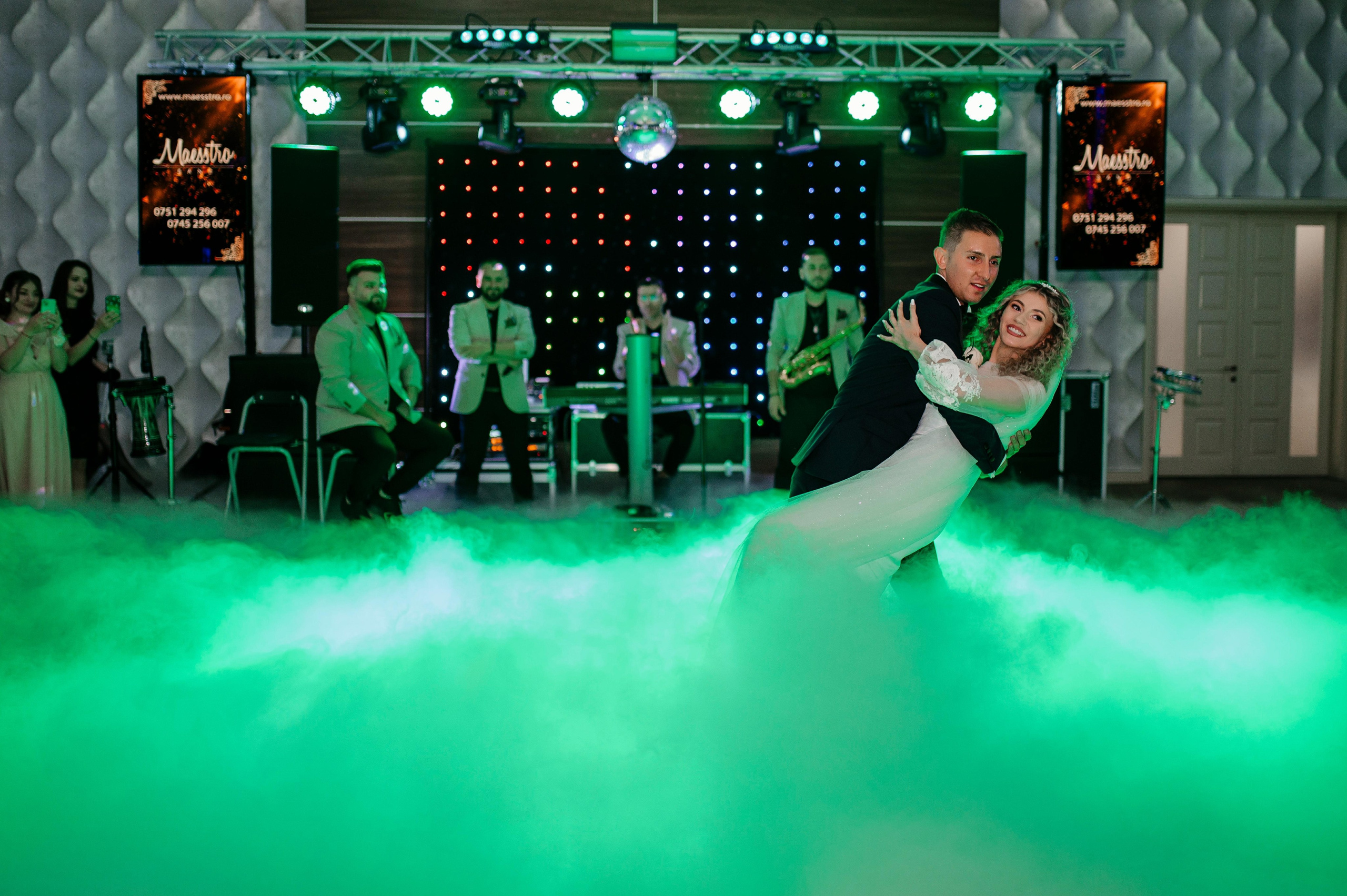 Fotograf si Videograf | Nuntă-Botez