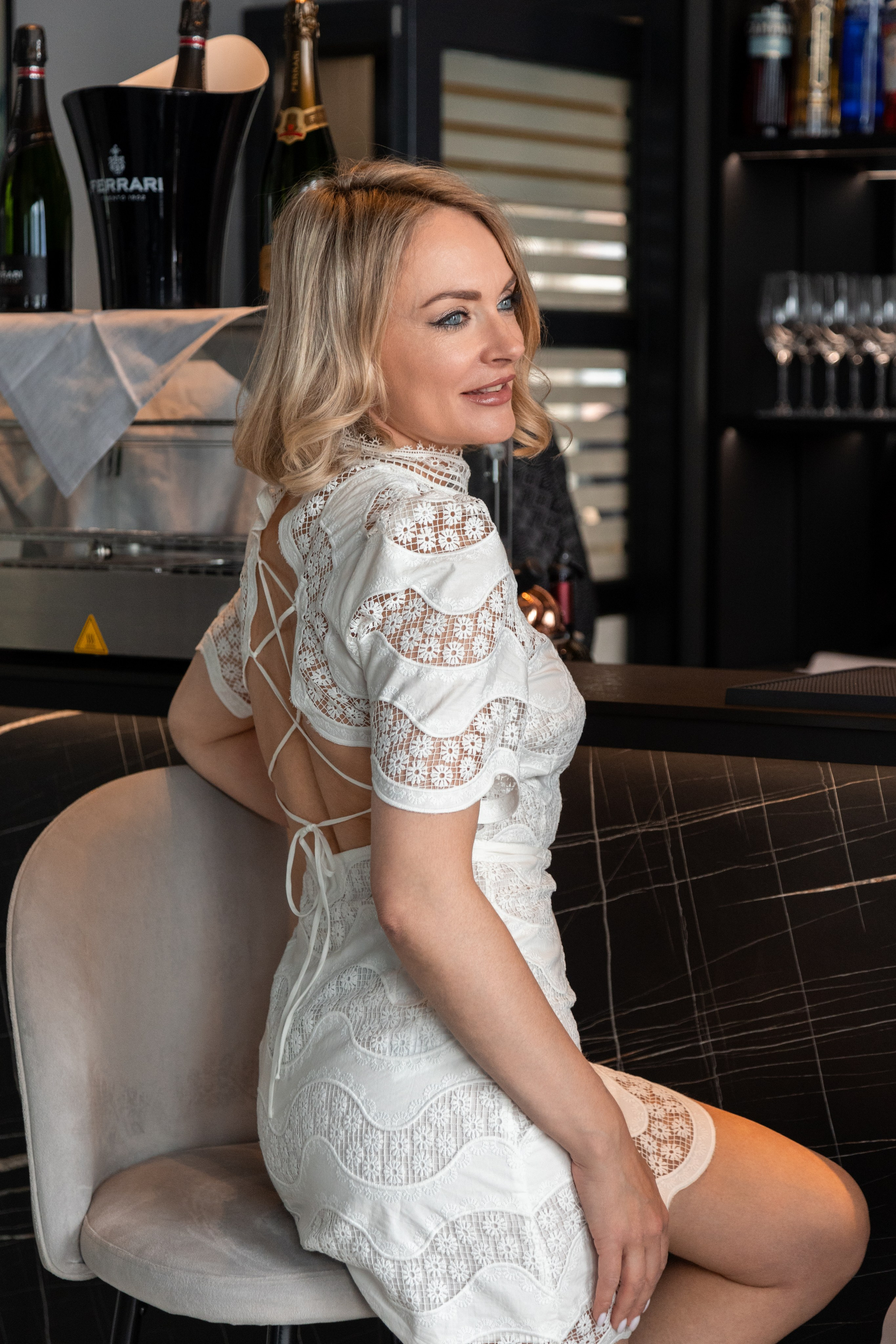 Girls yacht trip. Photographer in Milan |Mila Pro Photo