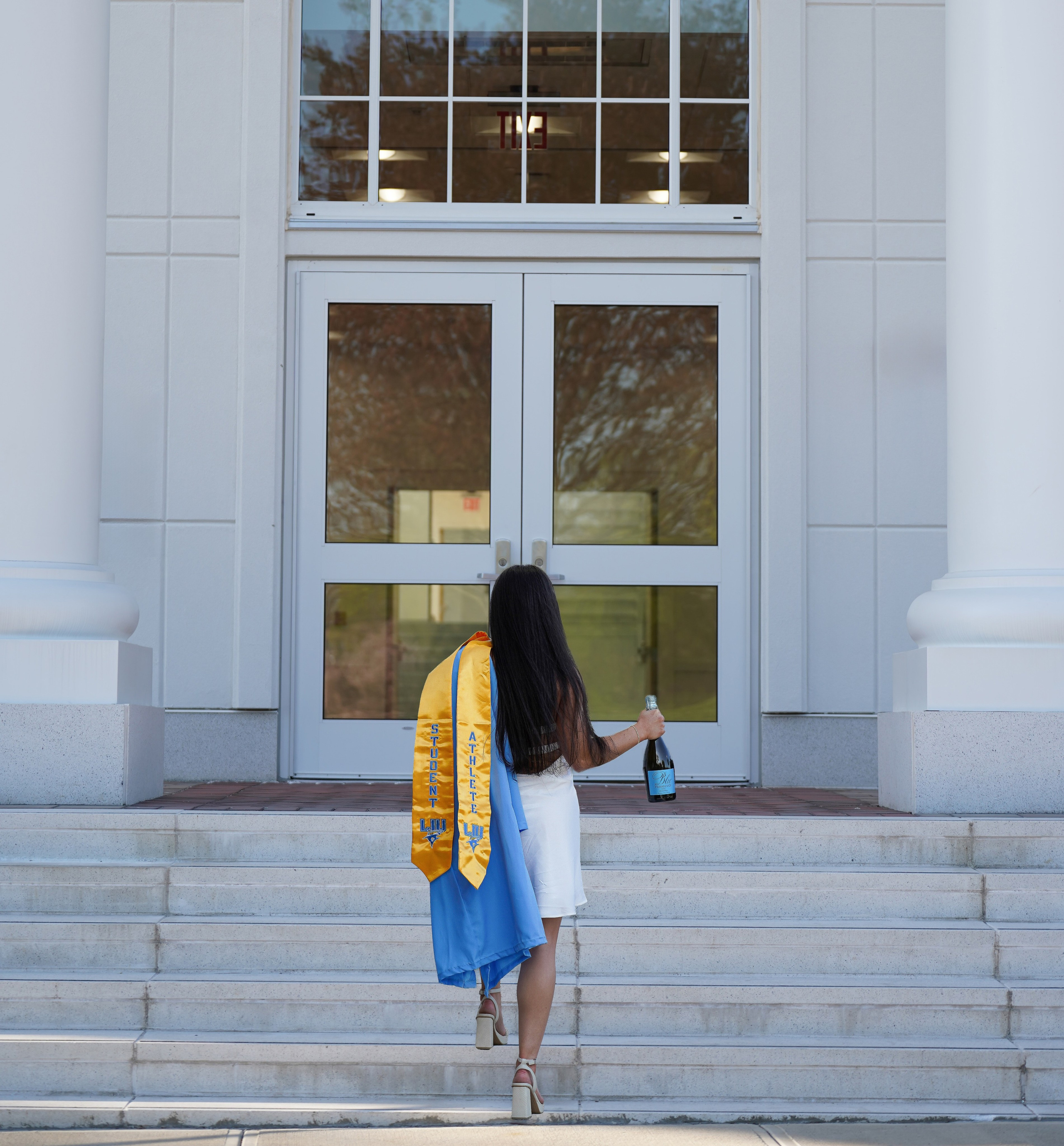 Graduation Photos. Photographer Brett Scher