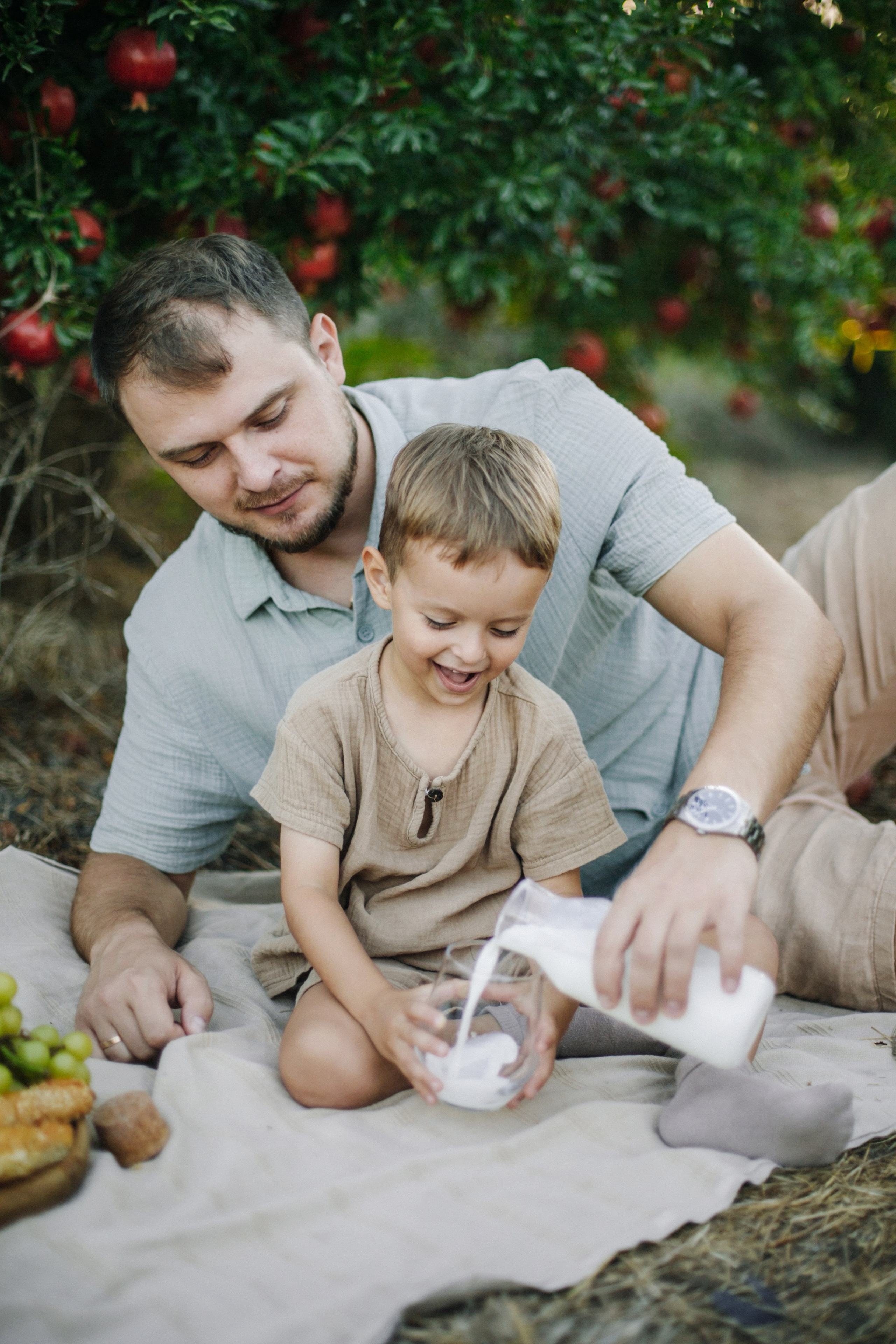 Binyamina garden. Family photographer in Israel