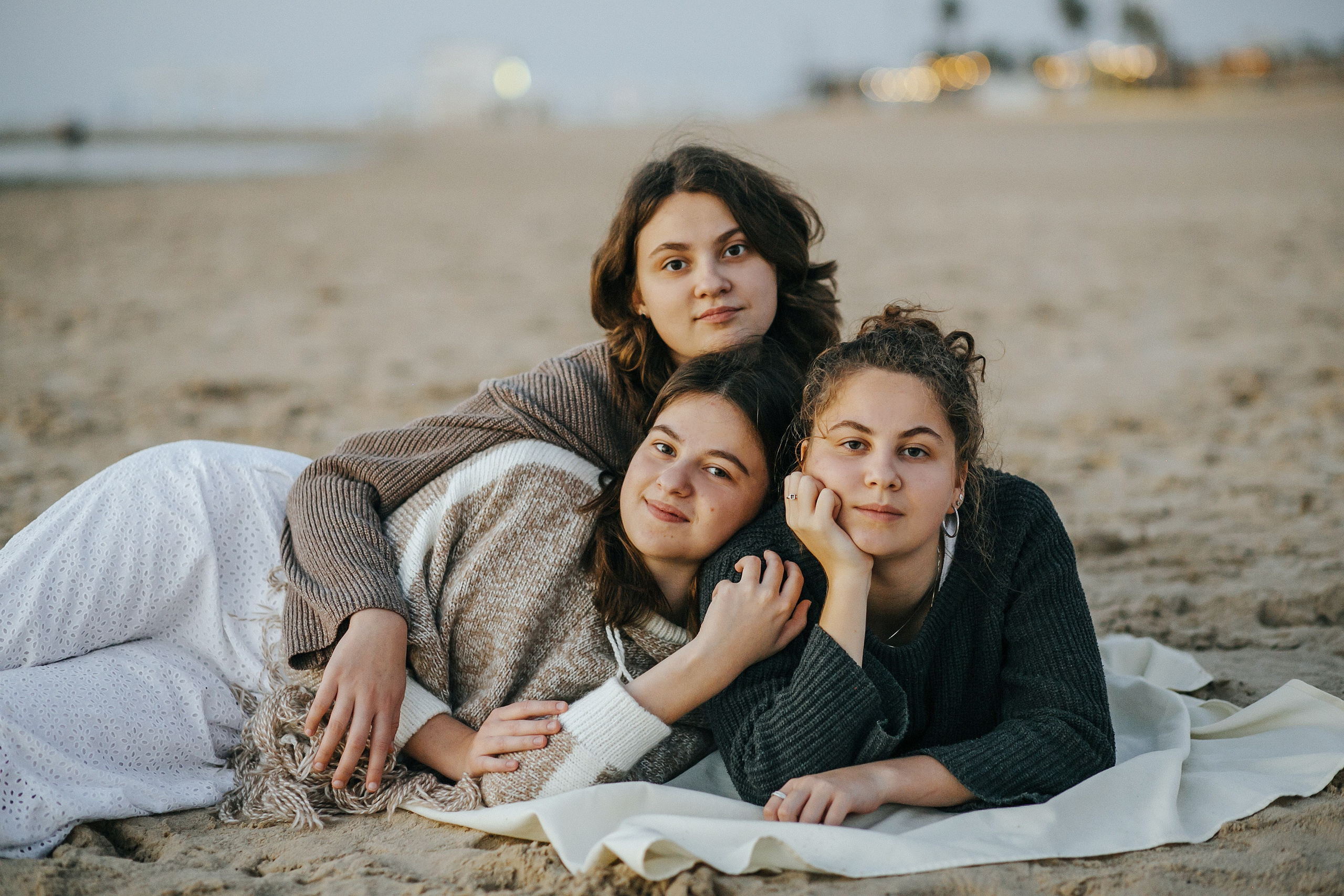 3 sisters Netanya. Family photographer in Israel