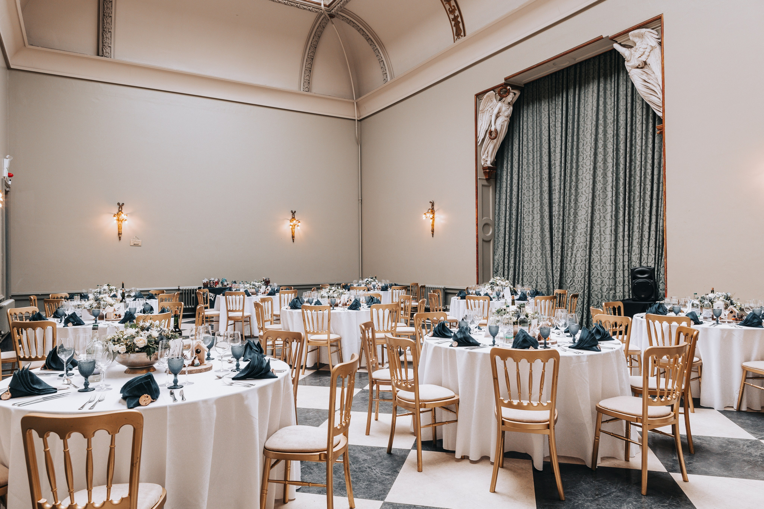 GEMMA + BIANCA. Main