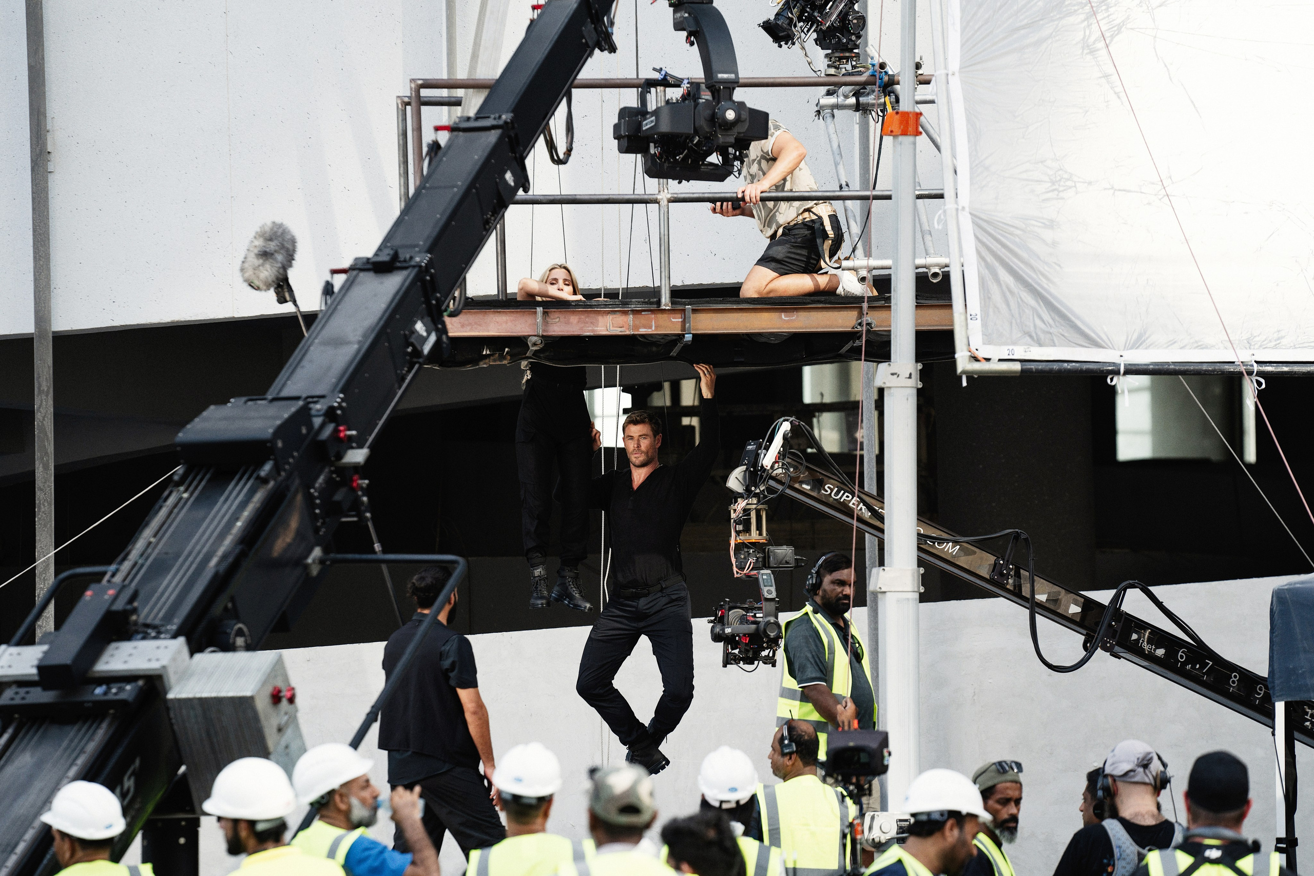 Behind the Scenes Photography Dubai — Denys Gromov. Denys Gromov