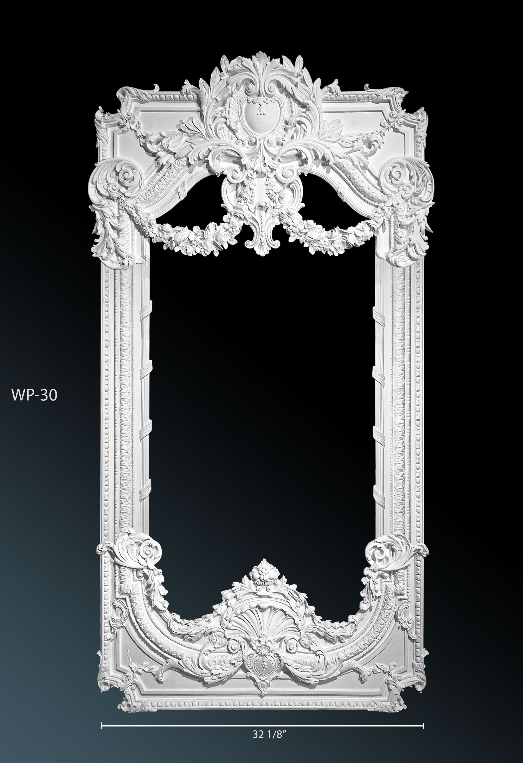 Corners. Plaster molding