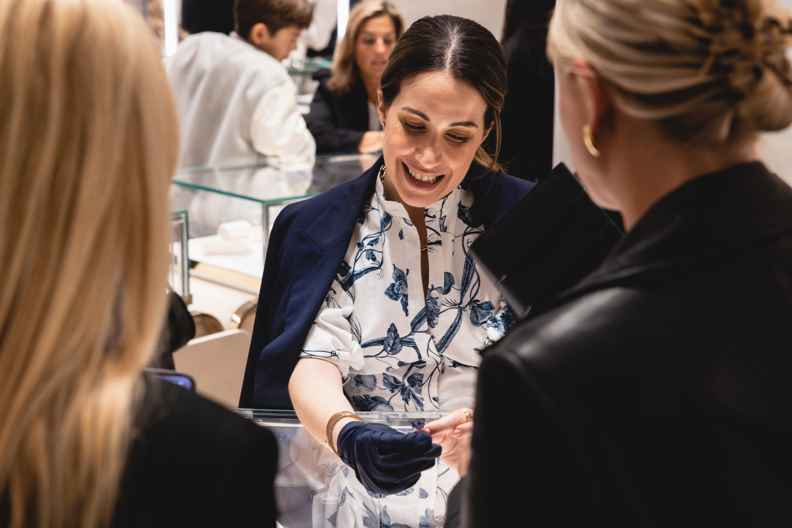 Tiffany. Professional wedding photographer in Copenhagen, Denmark — Julia Byron