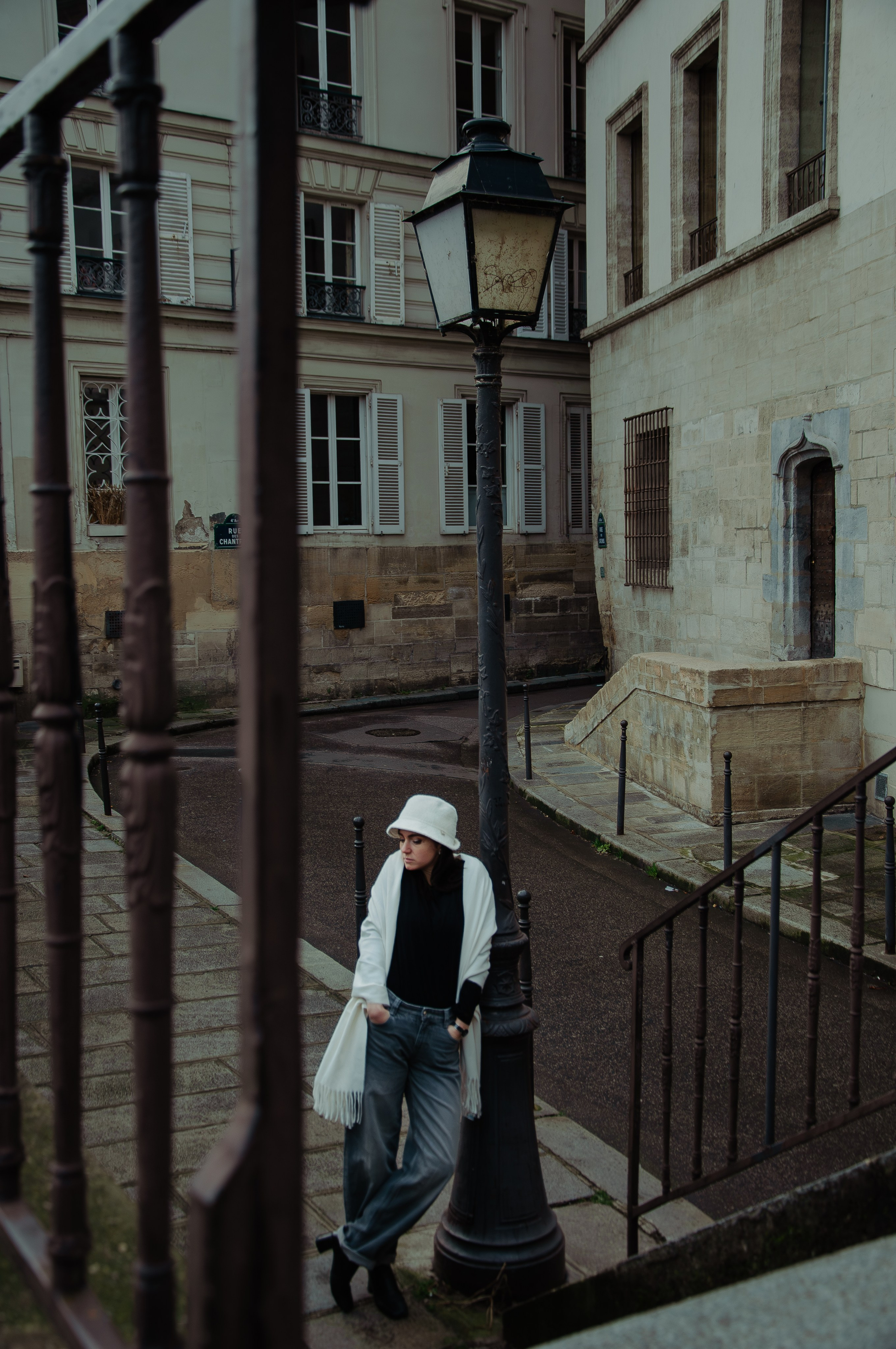 Фотосессия на острове Ситэ. Фотограф в Париже Полина Осипова