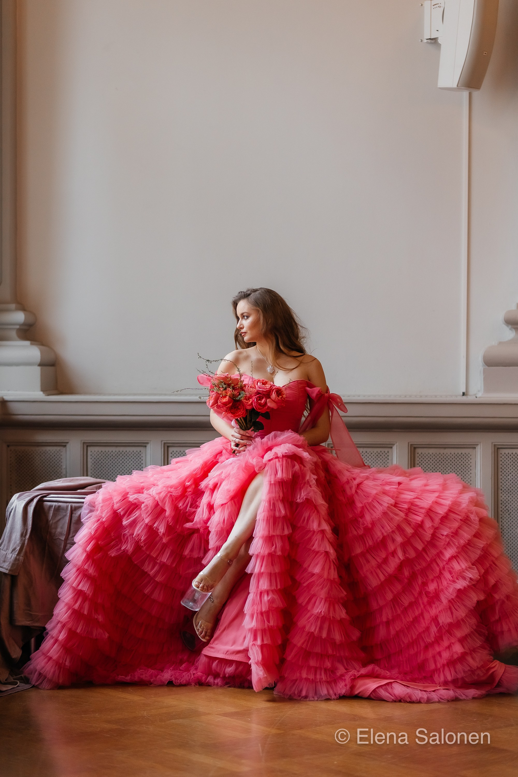 Iso hääkuvaus Helsingissä. Valokuvaaja Lahti, Helsinki Elena Salonen